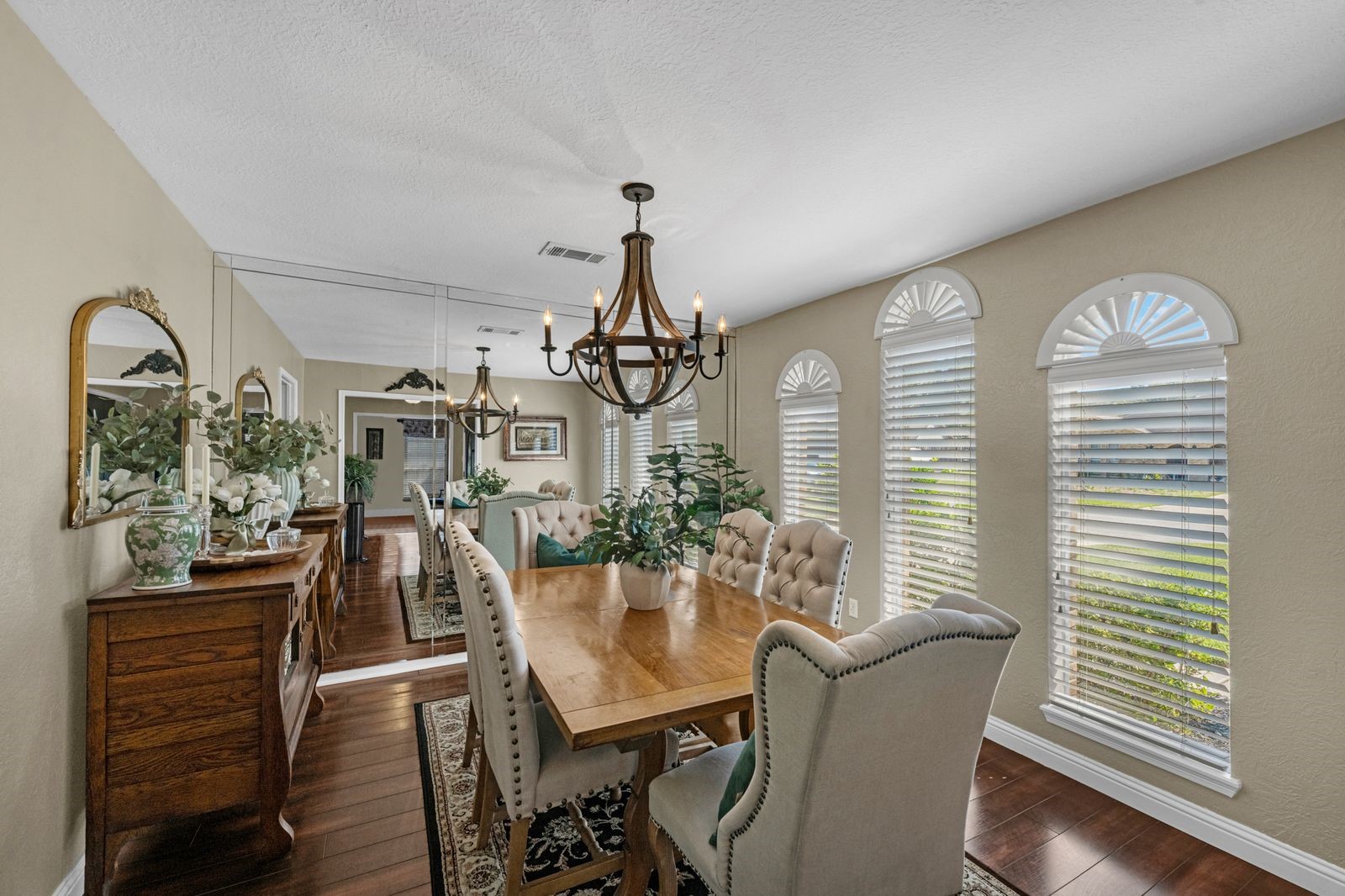16043 Spinnaker Drive, Crosby, TX 77532