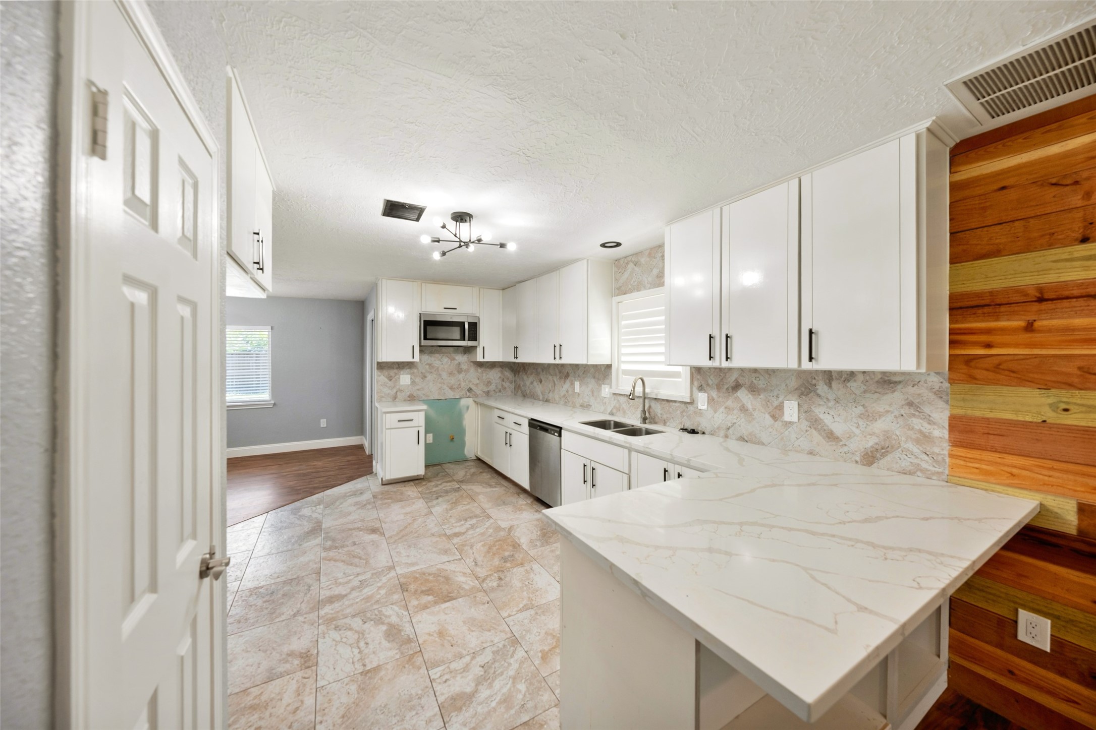 3211 N Park Drive, Missouri City, TX 77459