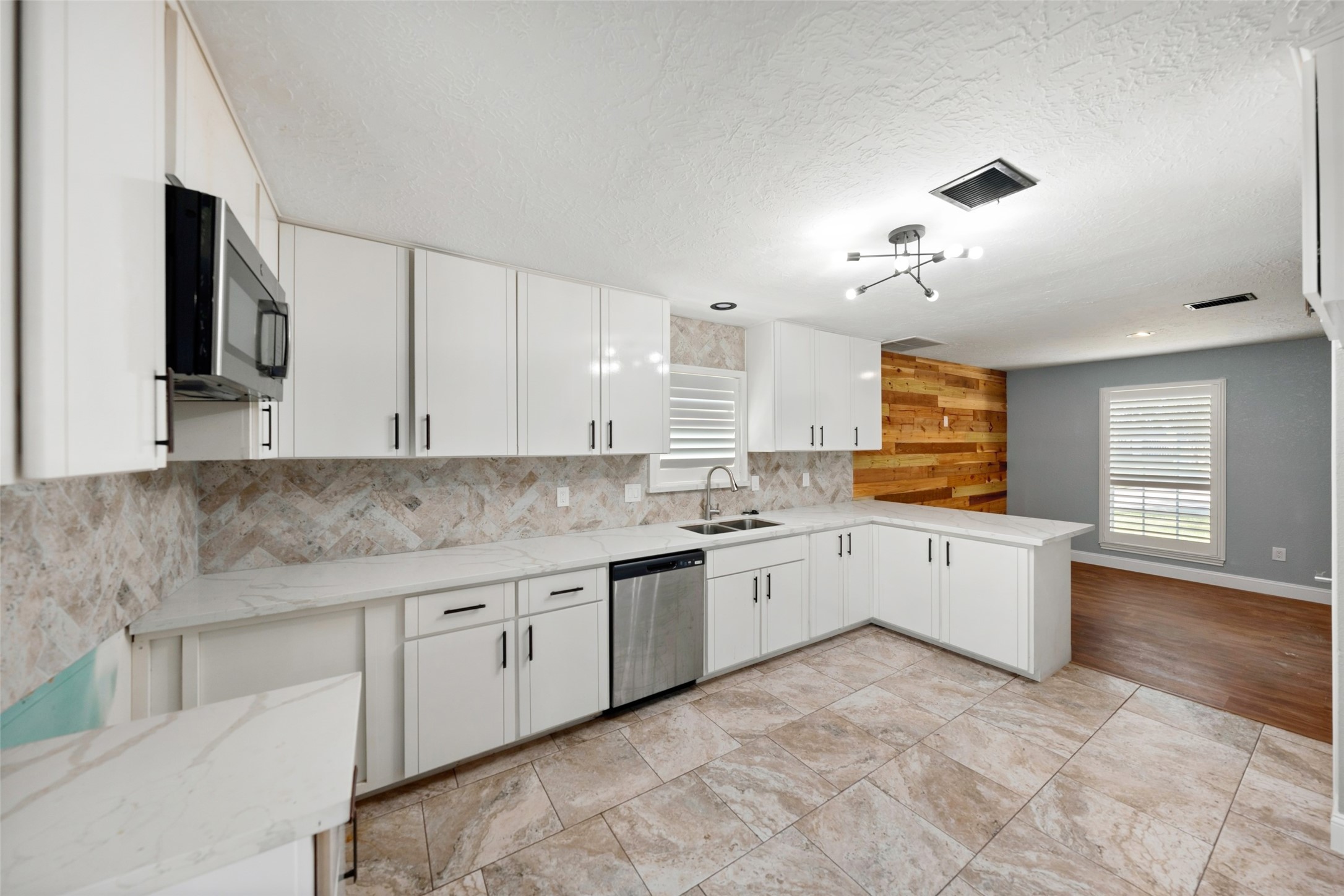 3211 N Park Drive, Missouri City, TX 77459
