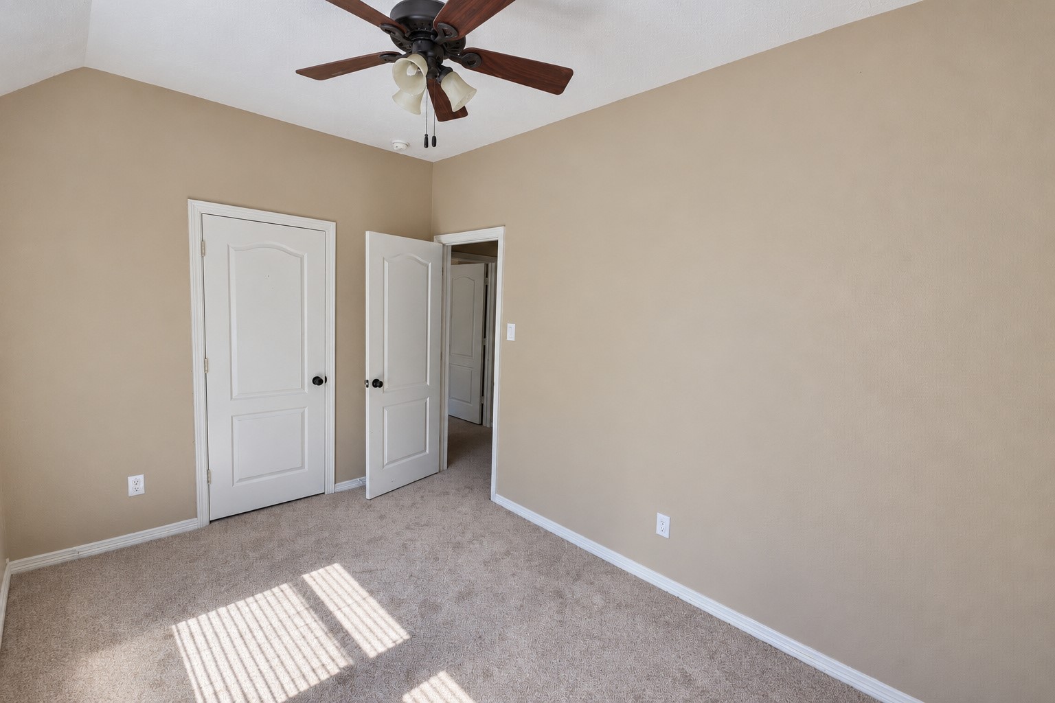 38015 W Sulphur Creek Drive, Magnolia, TX 77355