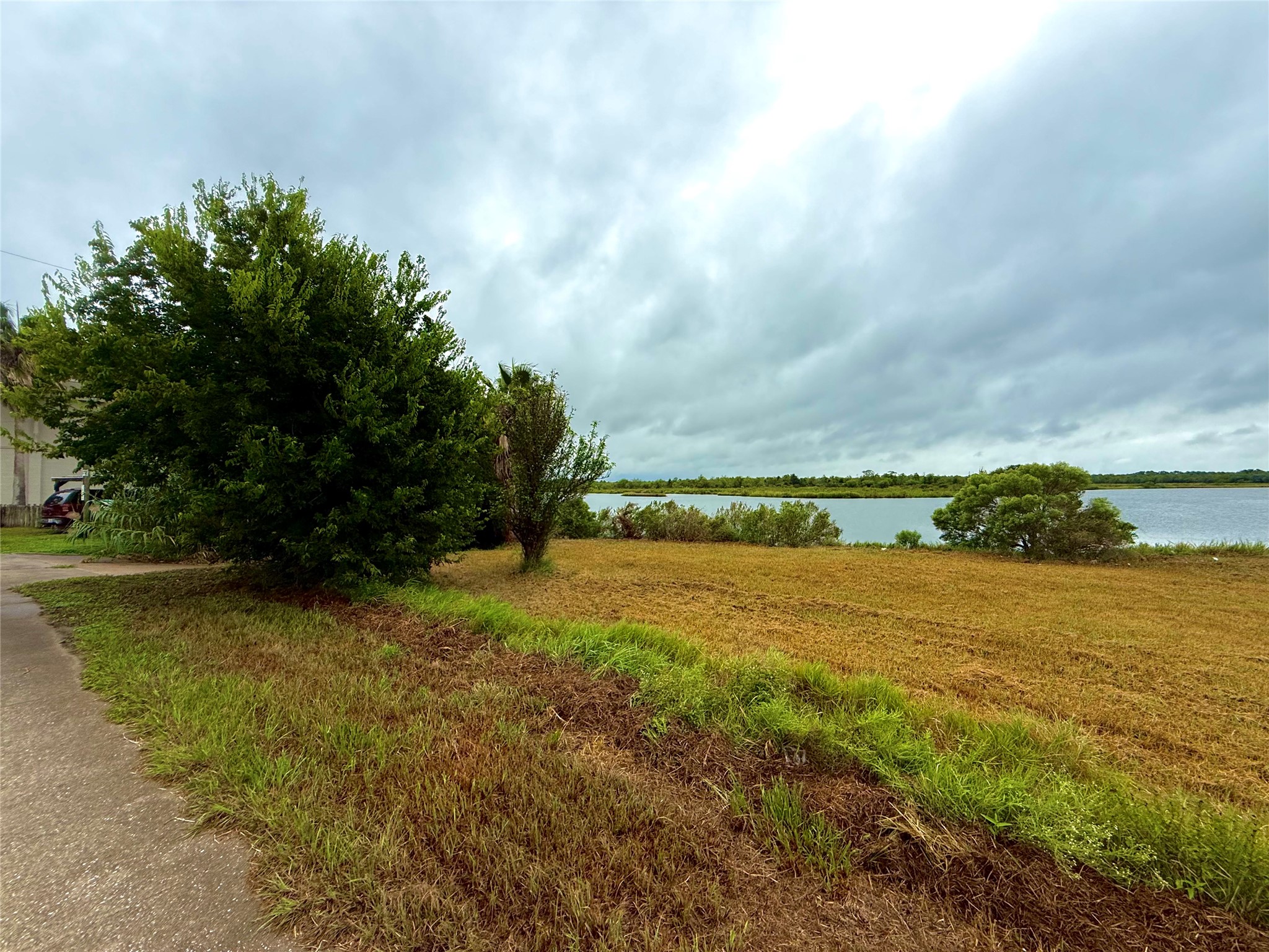 0000 Scenic Drive, Dickinson, TX 77539