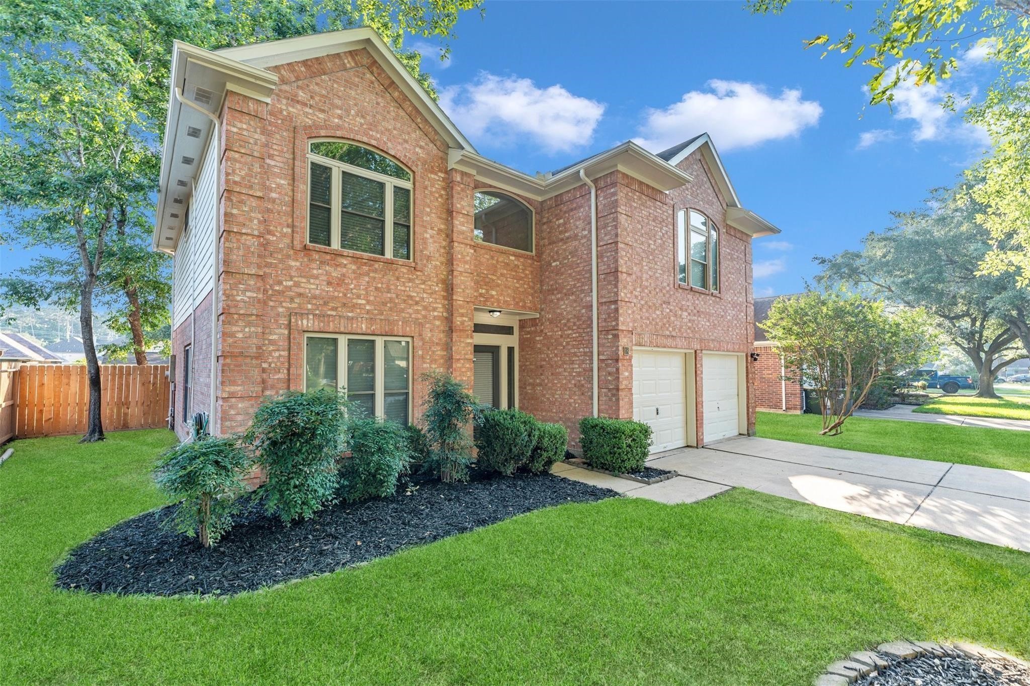 18 Dover Drive, Conroe, TX 77304