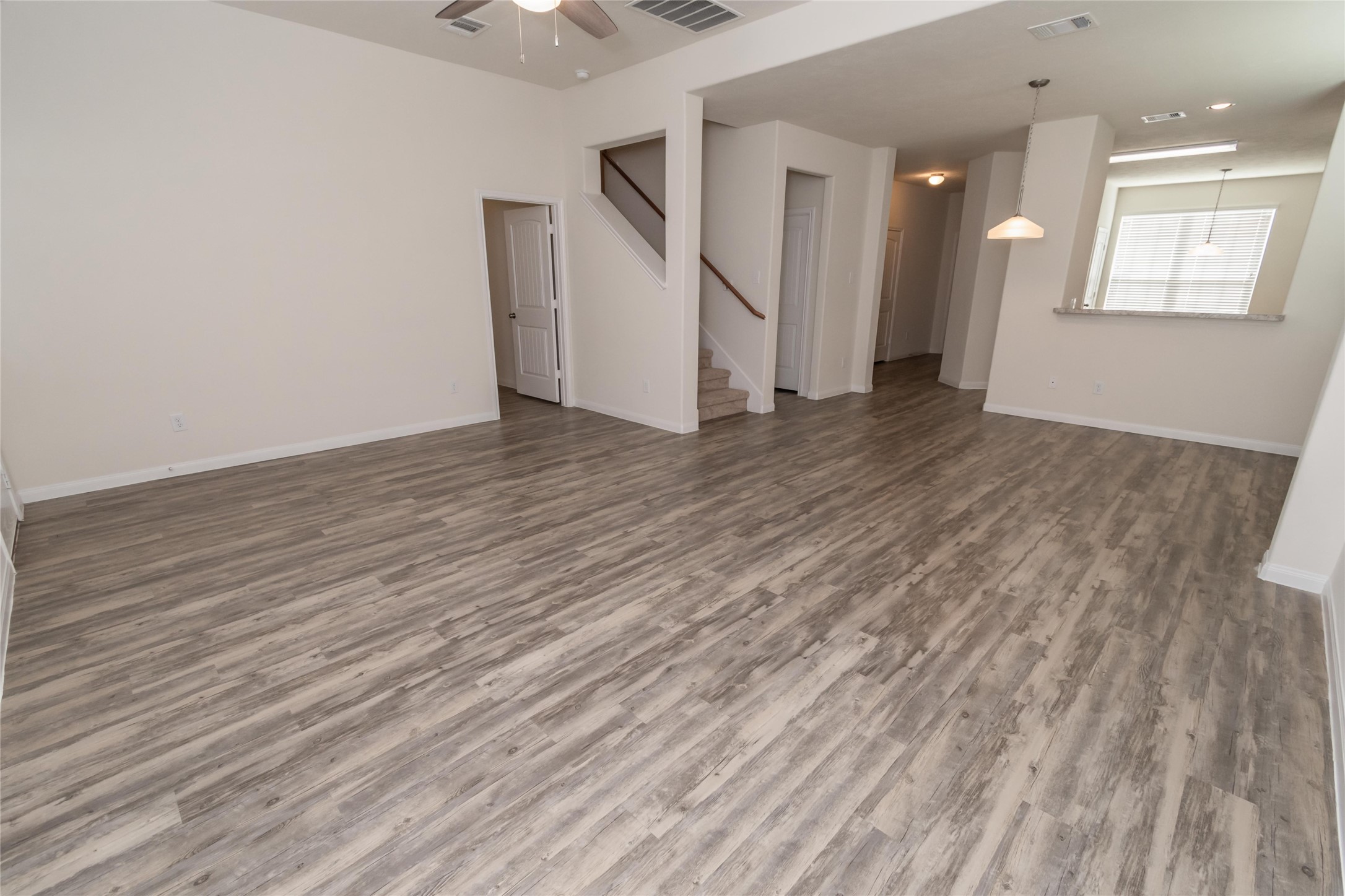 Photos may be representative of the floor plan and not the exact home. Finishes, layout, and features of the actual property for lease may vary. Photos may be representative of the floor plan and not the exact home. Finishes, layout, and features of the actual property for lease may vary.