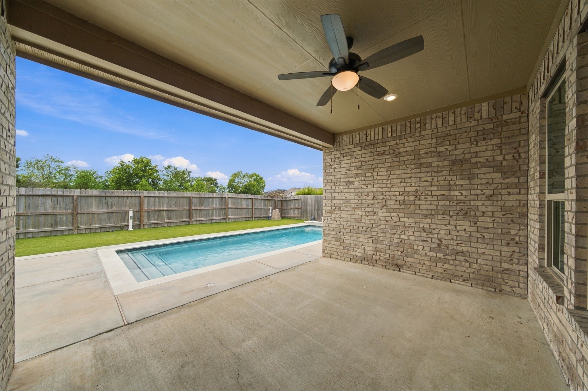 covered patio