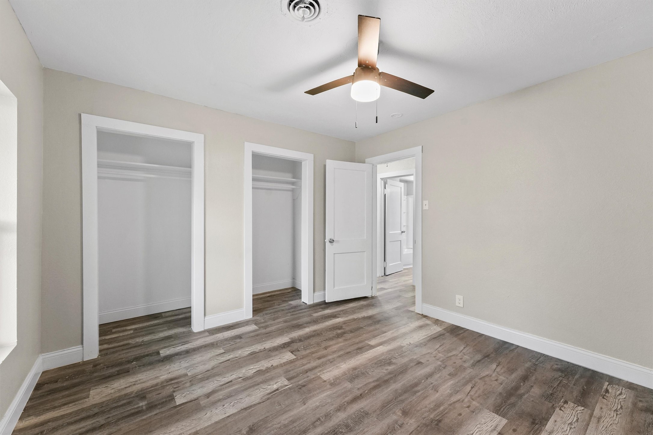 1405 Palm Street, La Marque, TX 77568