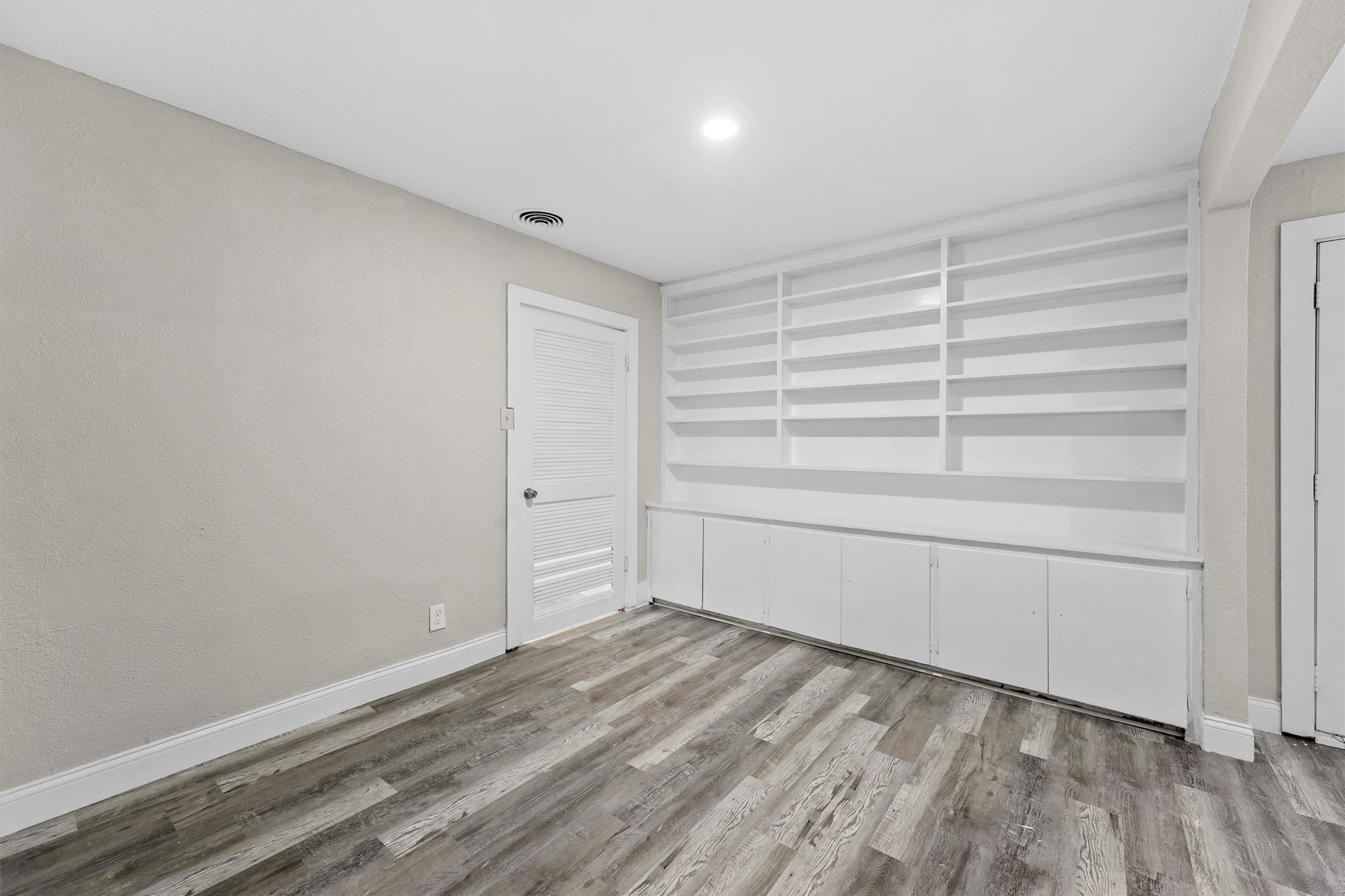 1405 Palm Street, La Marque, TX 77568