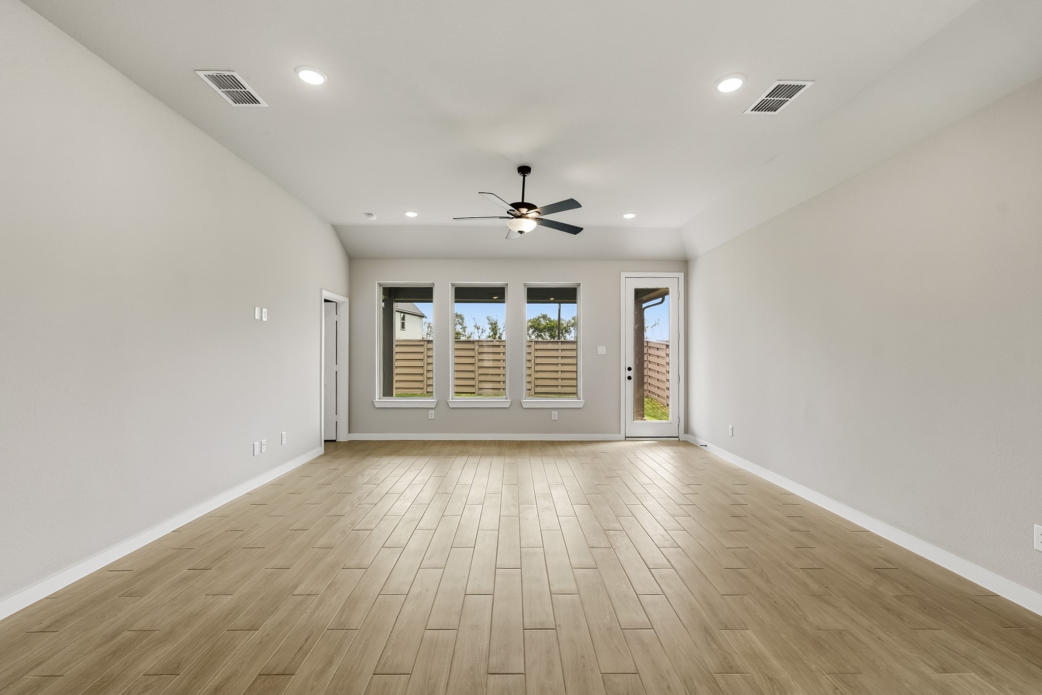 10923 Endeavor Drive, Richmond, TX 77469