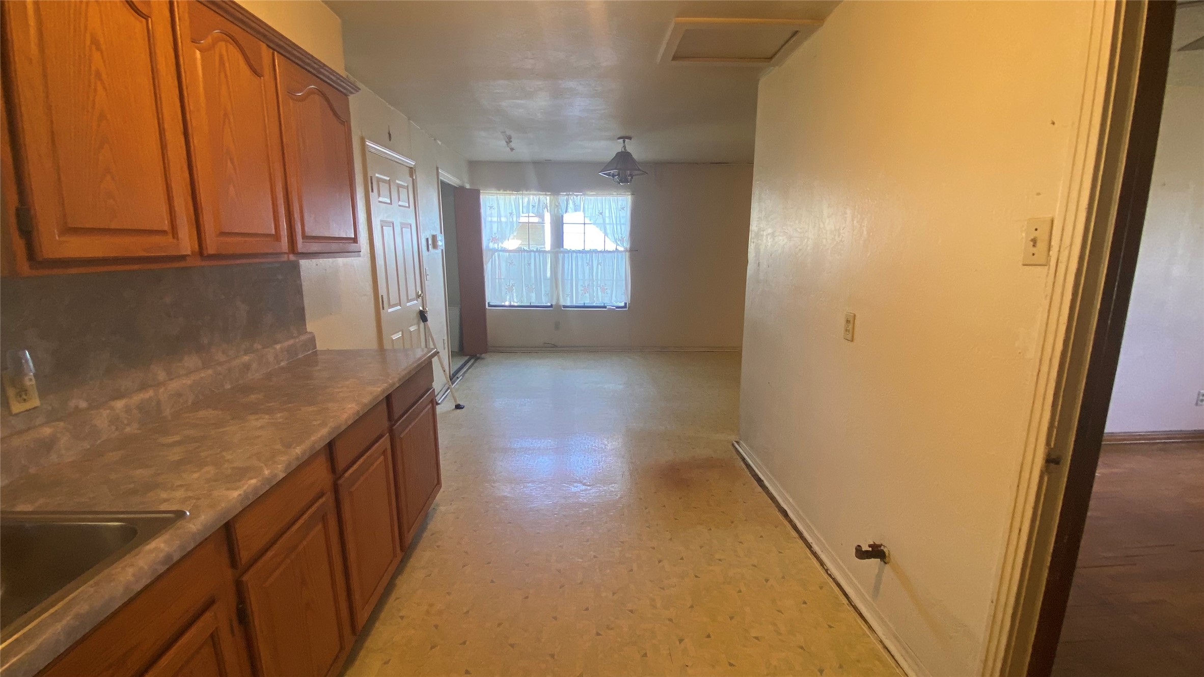 938 Kress Street, Houston, TX 77020 938 Kress Street, Houston, TX 77020