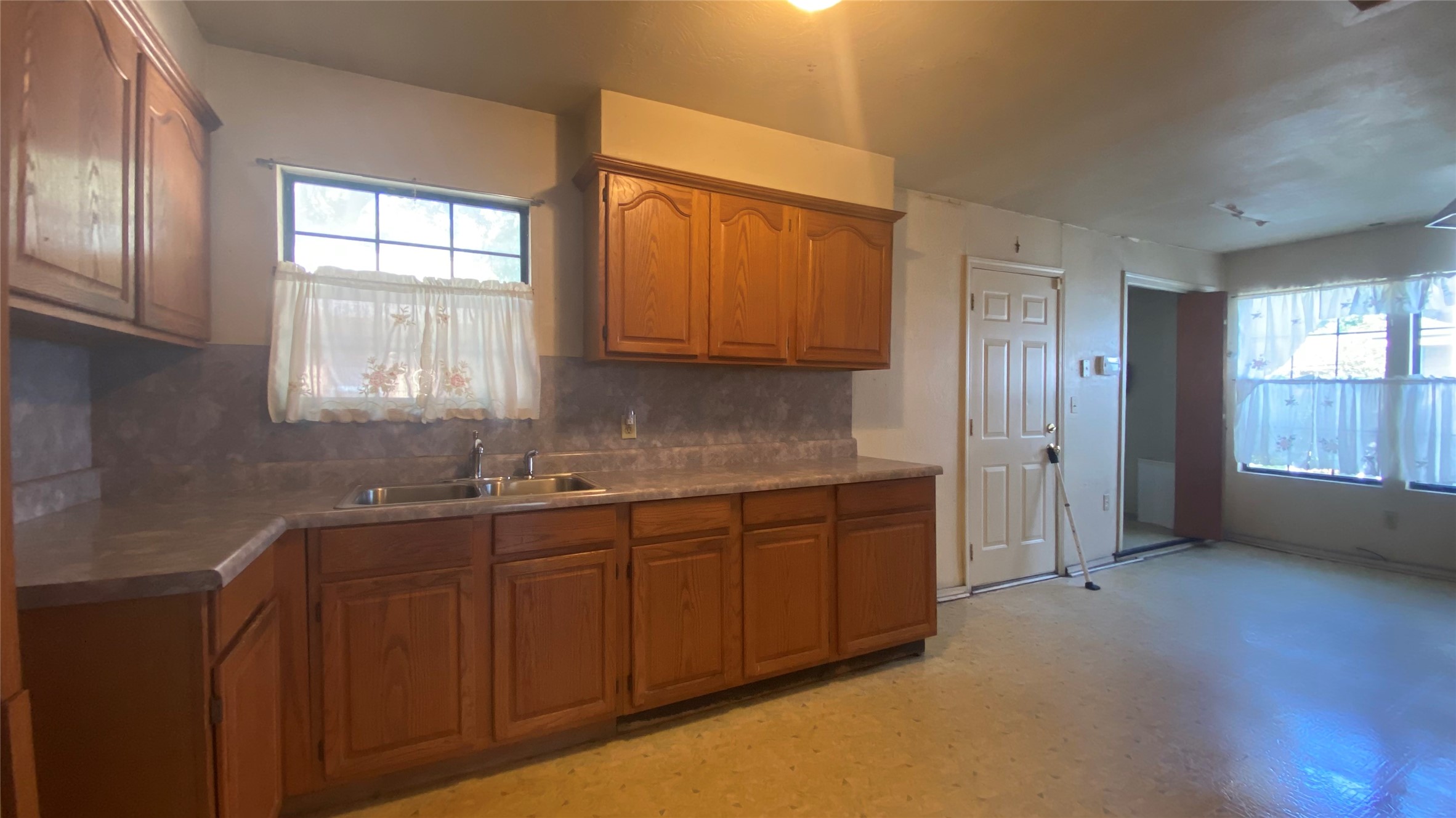 938 Kress Street, Houston, TX 77020 938 Kress Street, Houston, TX 77020