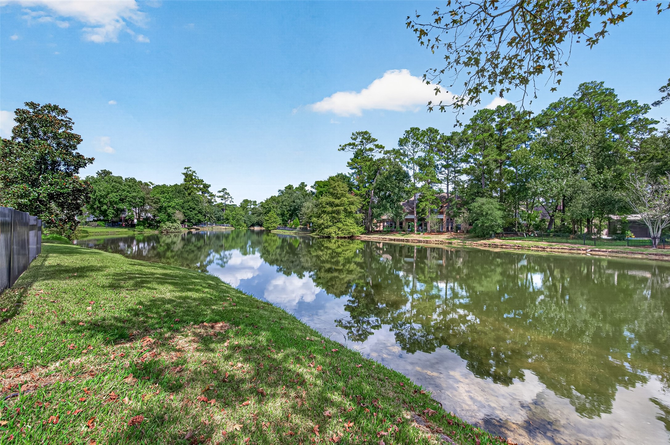 2 Turtle Rock Court, Spring, TX 77381