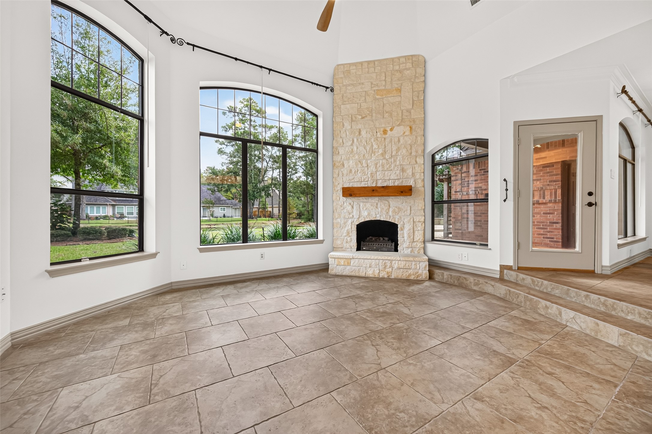 2 Turtle Rock Court, Spring, TX 77381
