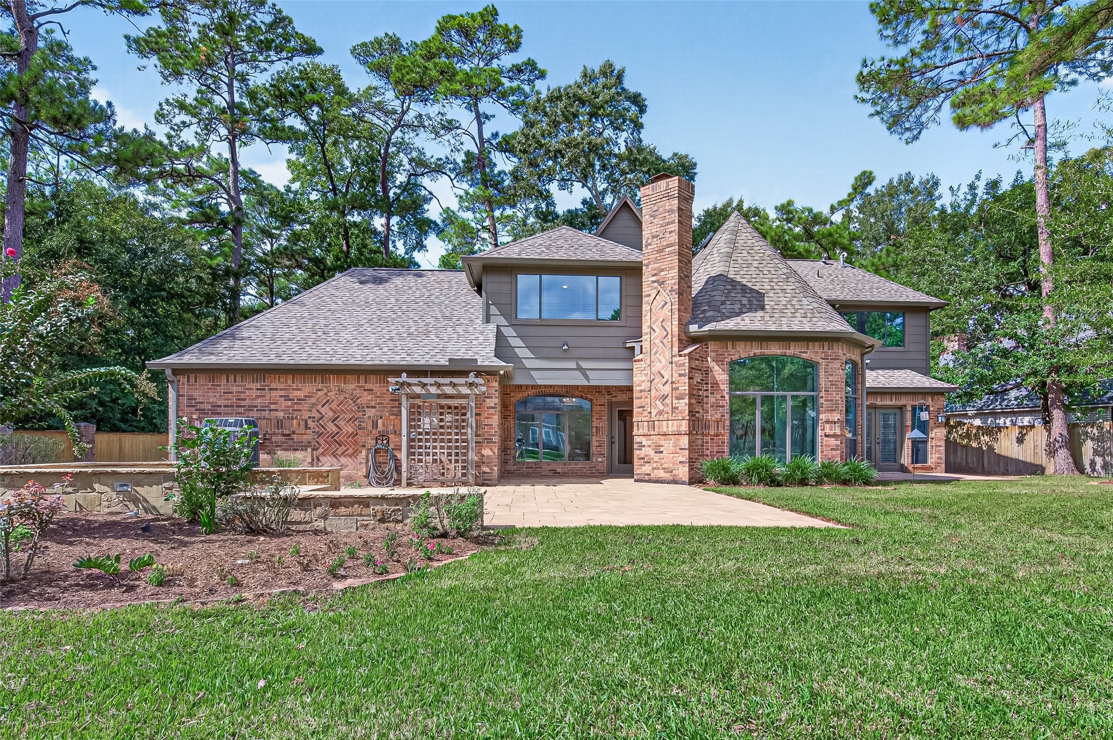 2 Turtle Rock Court, Spring, TX 77381