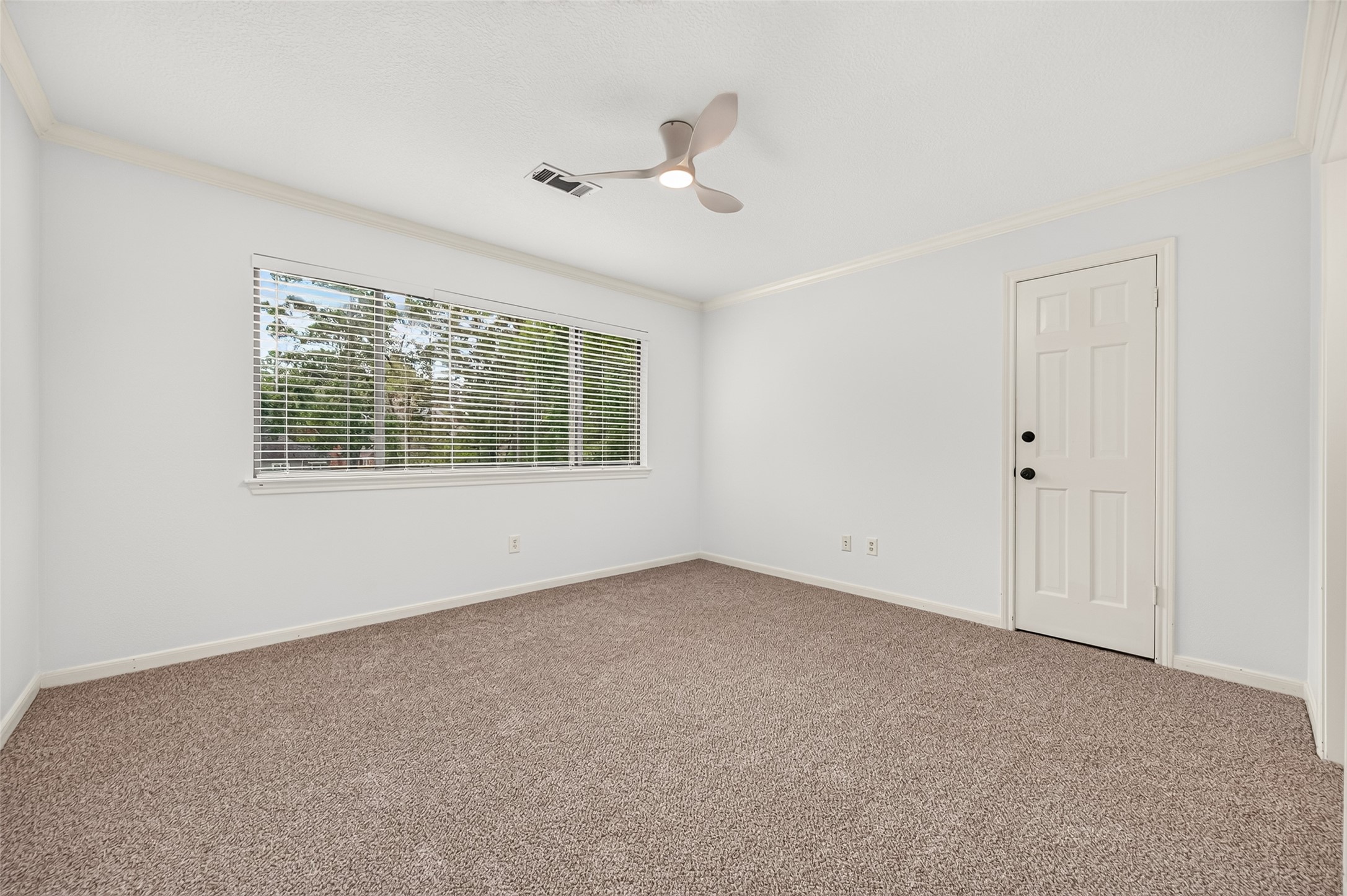 2 Turtle Rock Court, Spring, TX 77381