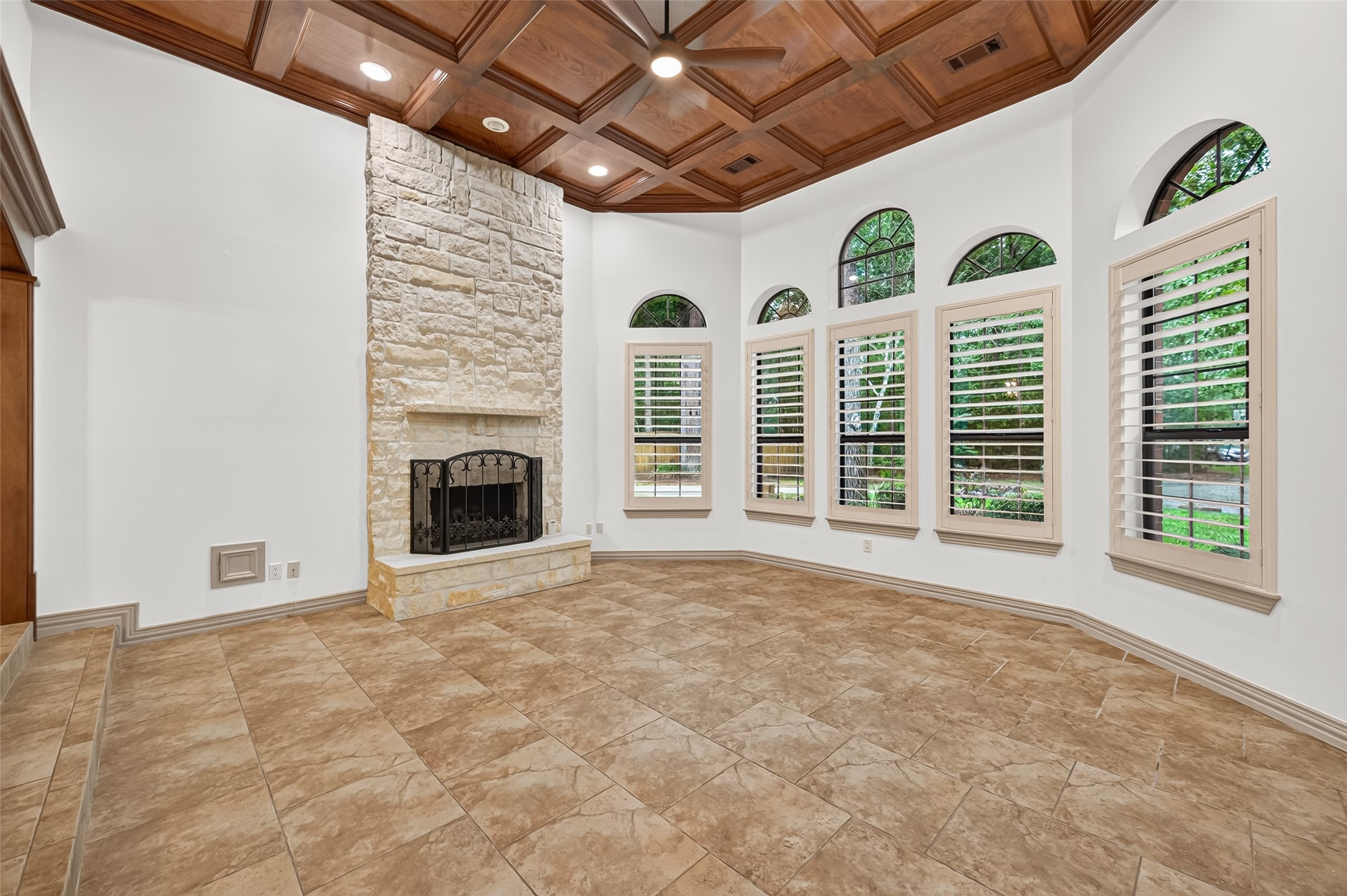 2 Turtle Rock Court, Spring, TX 77381