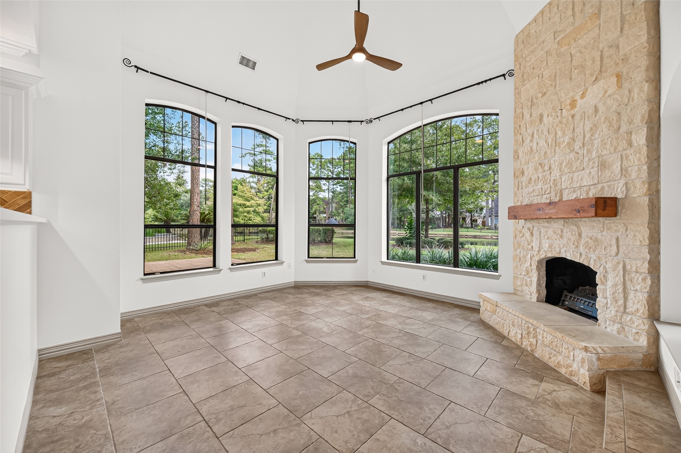 2 Turtle Rock Court, Spring, TX 77381