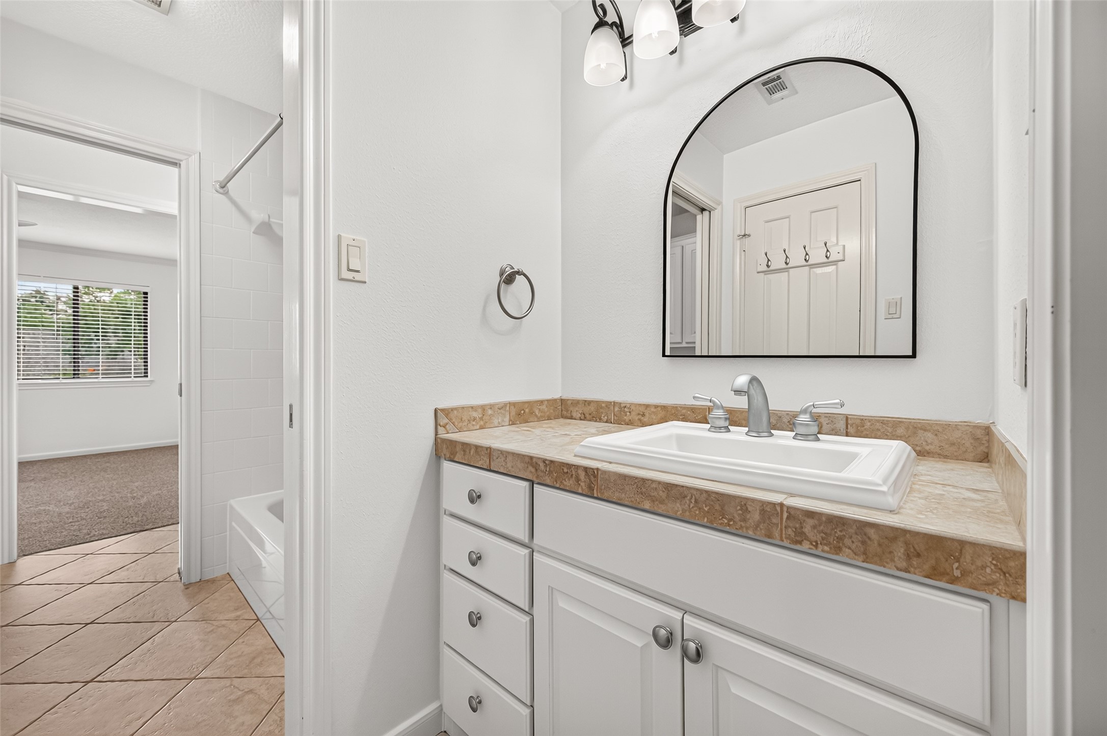 2 Turtle Rock Court, Spring, TX 77381