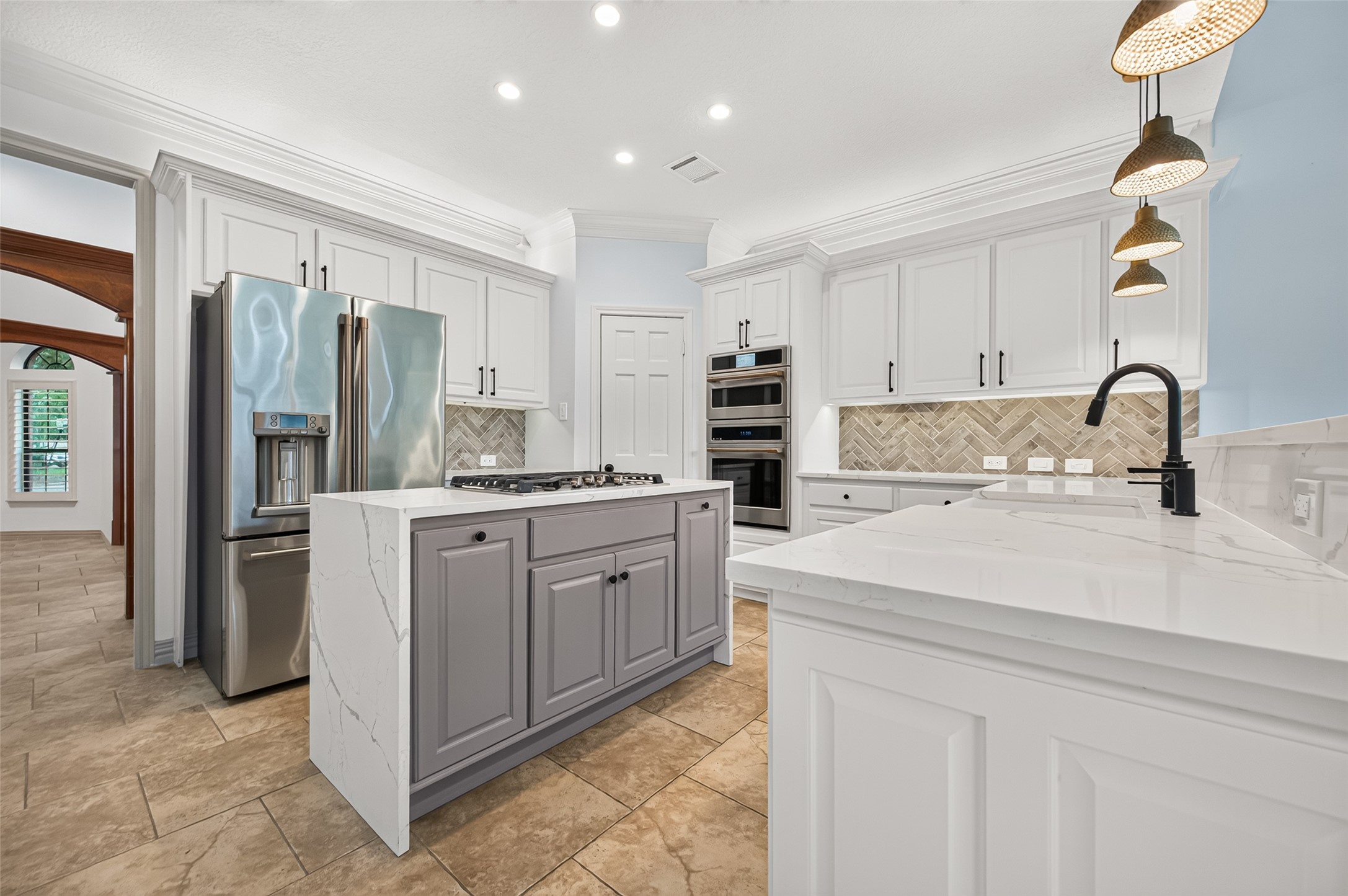 2 Turtle Rock Court, Spring, TX 77381