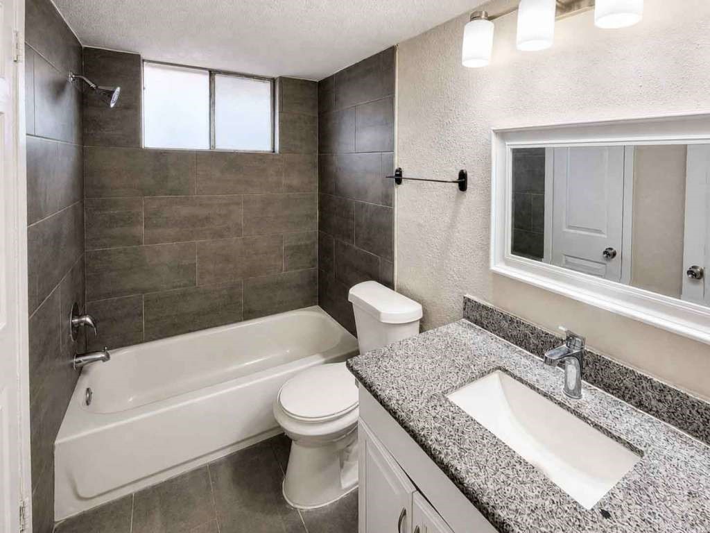 1219 Pilot Point Drive, Houston, TX 77038