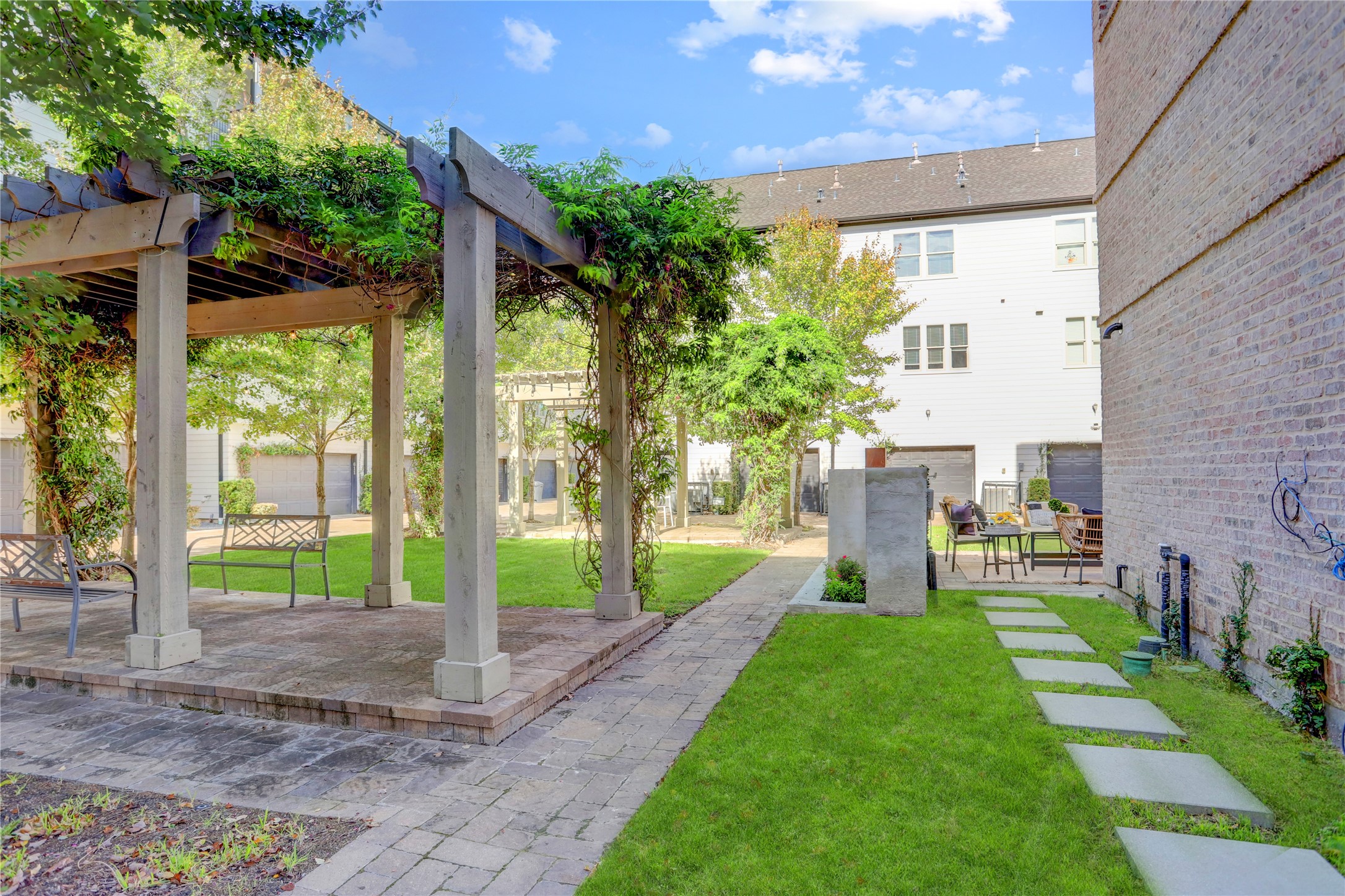 620 Delano Street, Houston, TX 77003