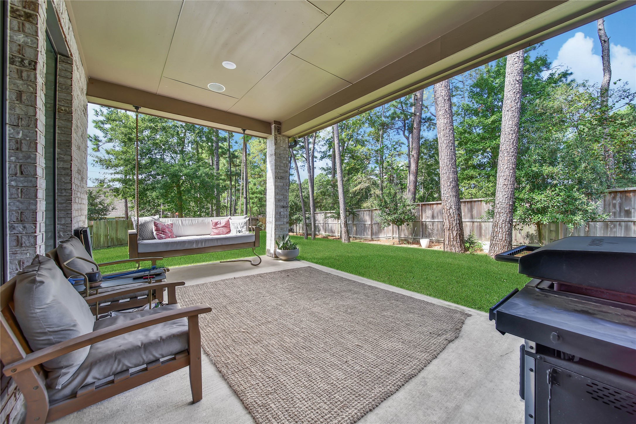 507 Pepperridge Court, Willis, TX 77318