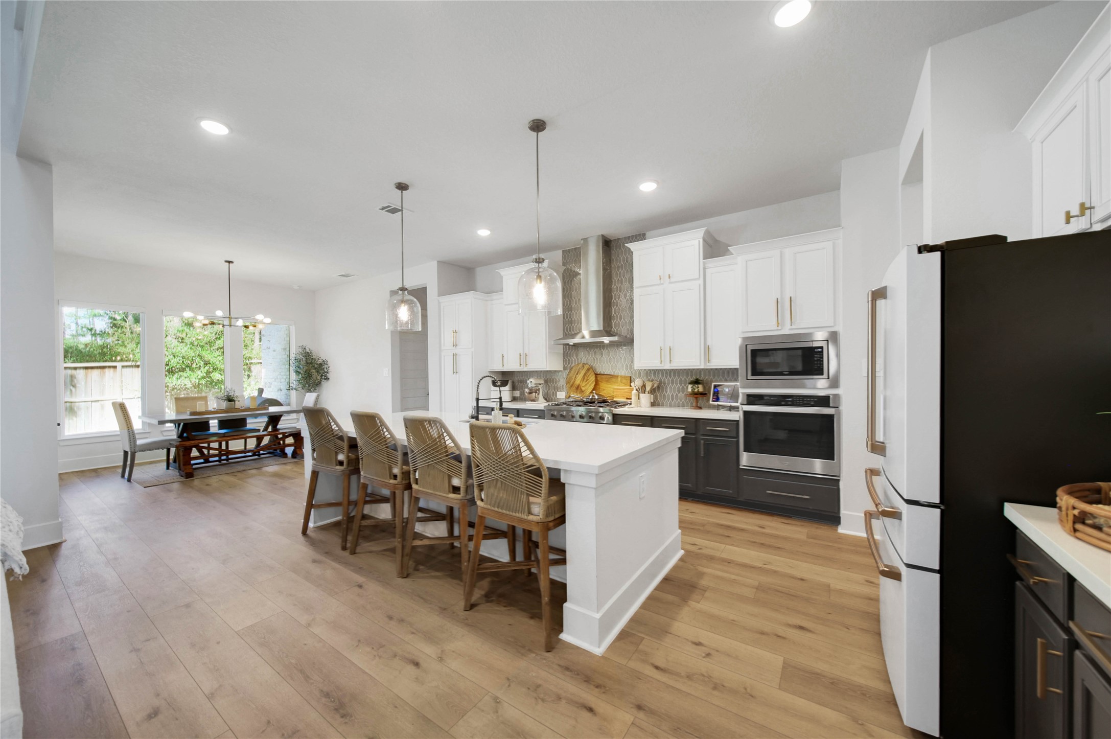 507 Pepperridge Court, Willis, TX 77318