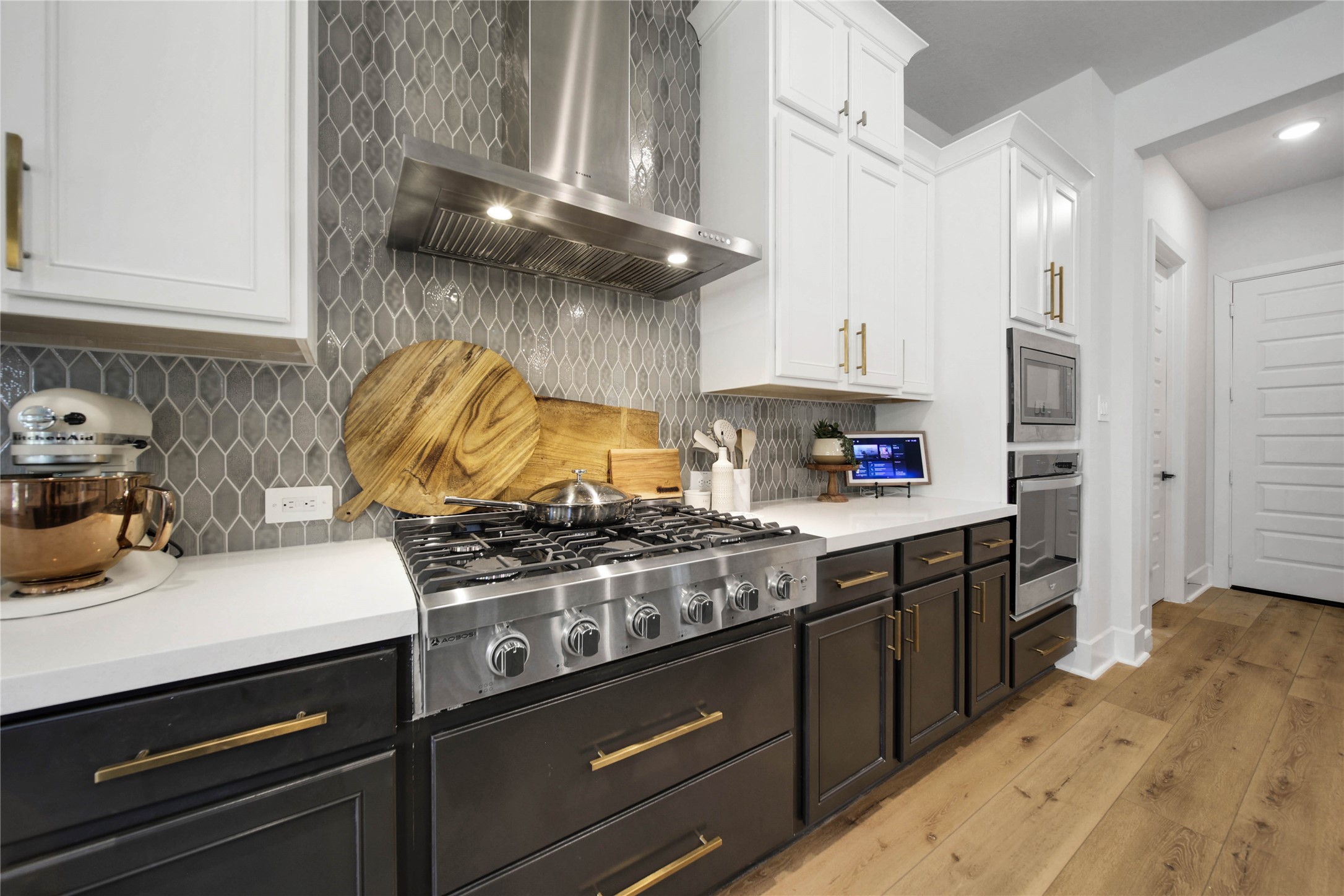 507 Pepperridge Court, Willis, TX 77318