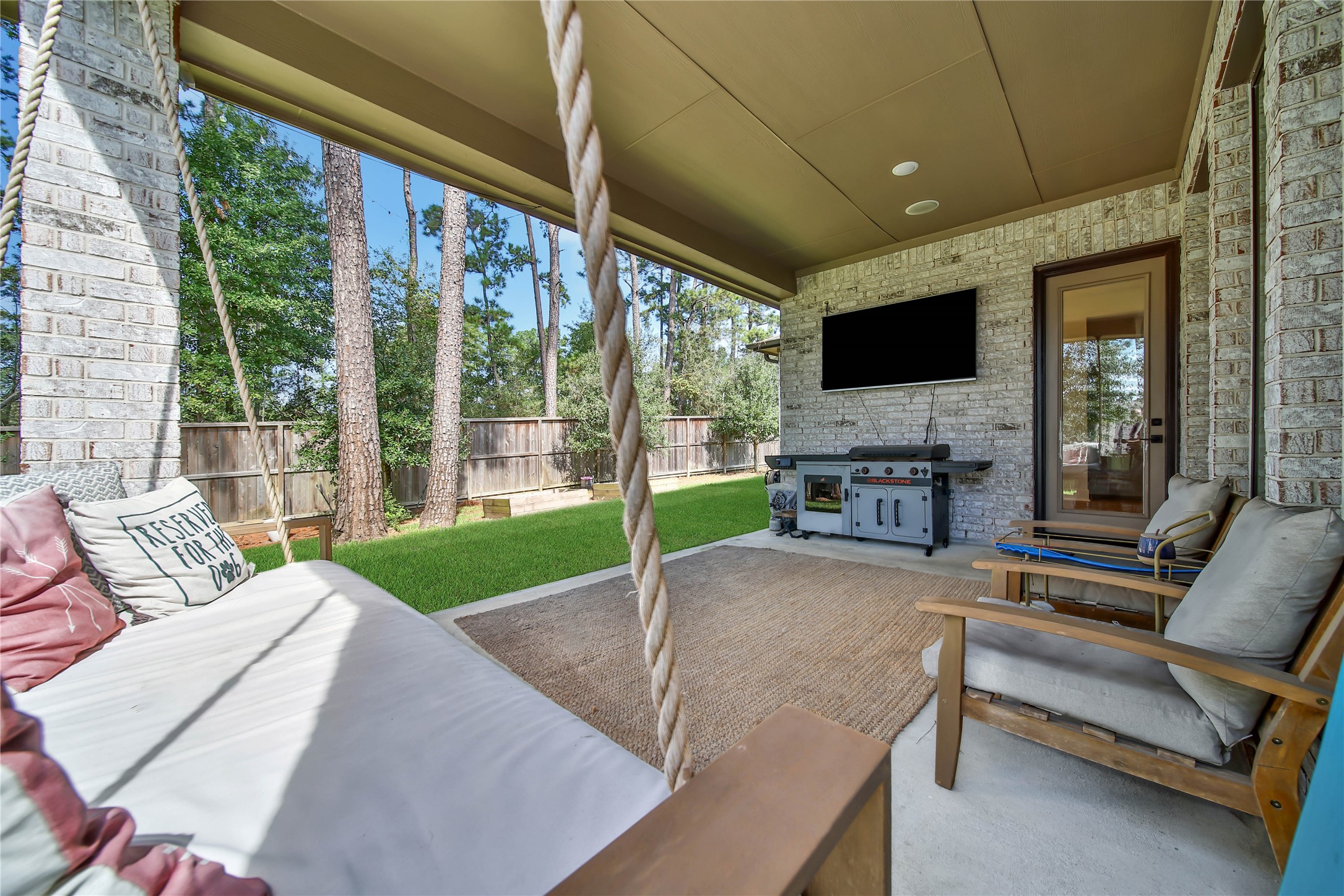 507 Pepperridge Court, Willis, TX 77318