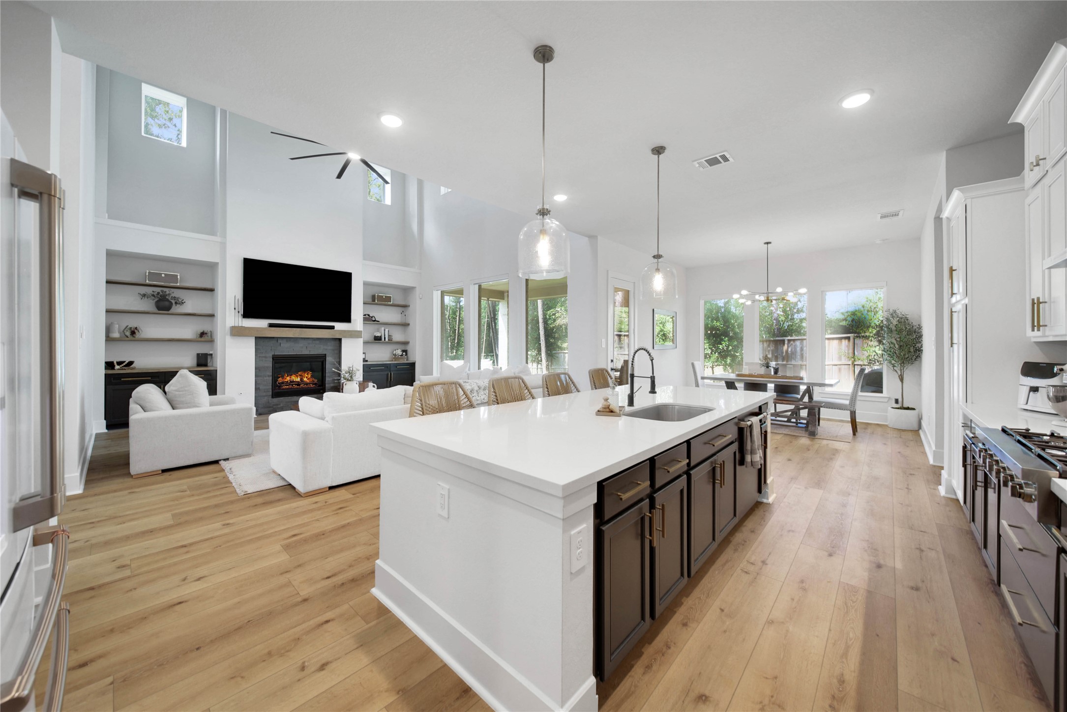 507 Pepperridge Court, Willis, TX 77318