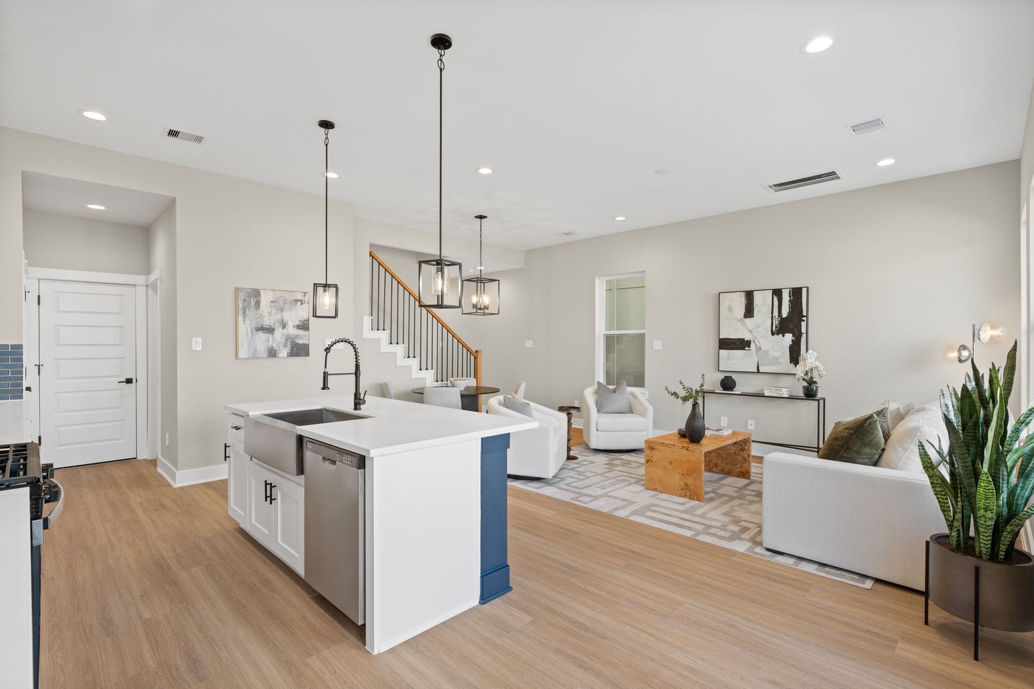 5817 Highland Sun Lane, Houston, TX 77091