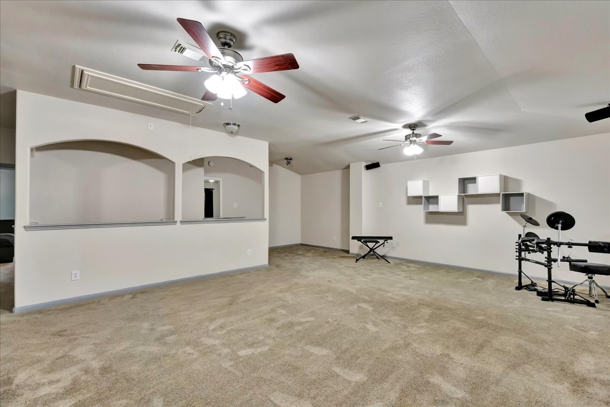 4026 Bentwood Drive, Dickinson, TX 77539