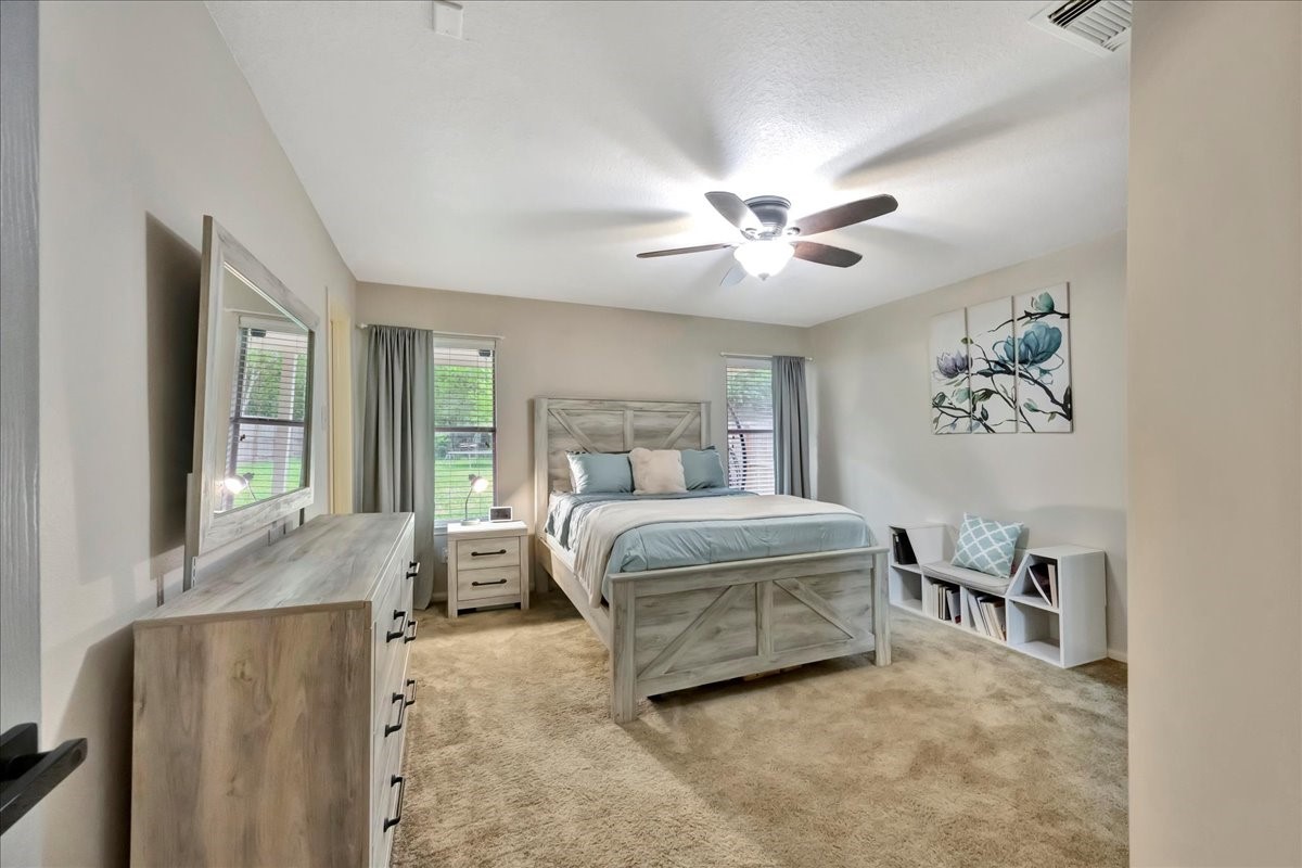 4026 Bentwood Drive, Dickinson, TX 77539