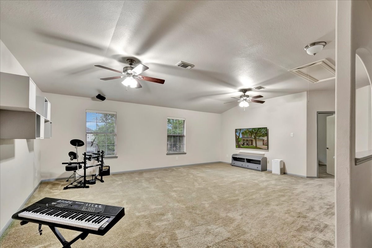 4026 Bentwood Drive, Dickinson, TX 77539