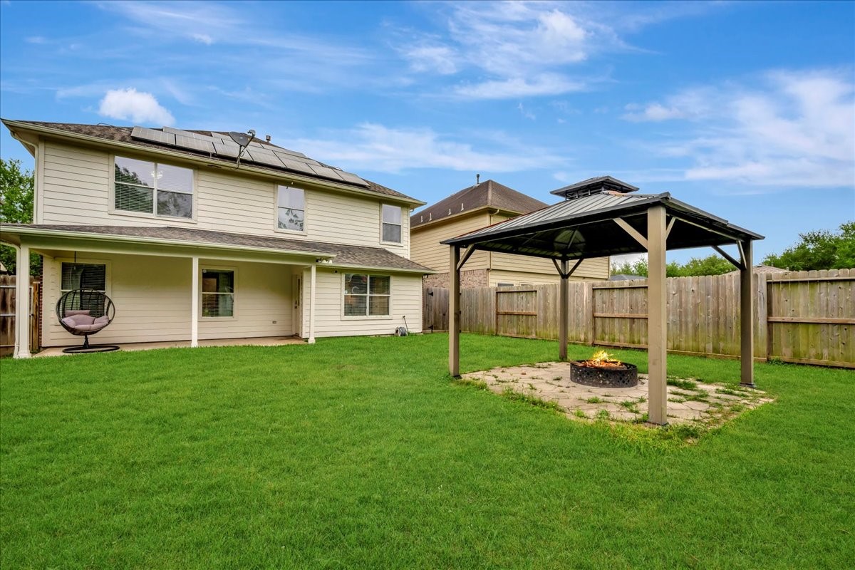 4026 Bentwood Drive, Dickinson, TX 77539