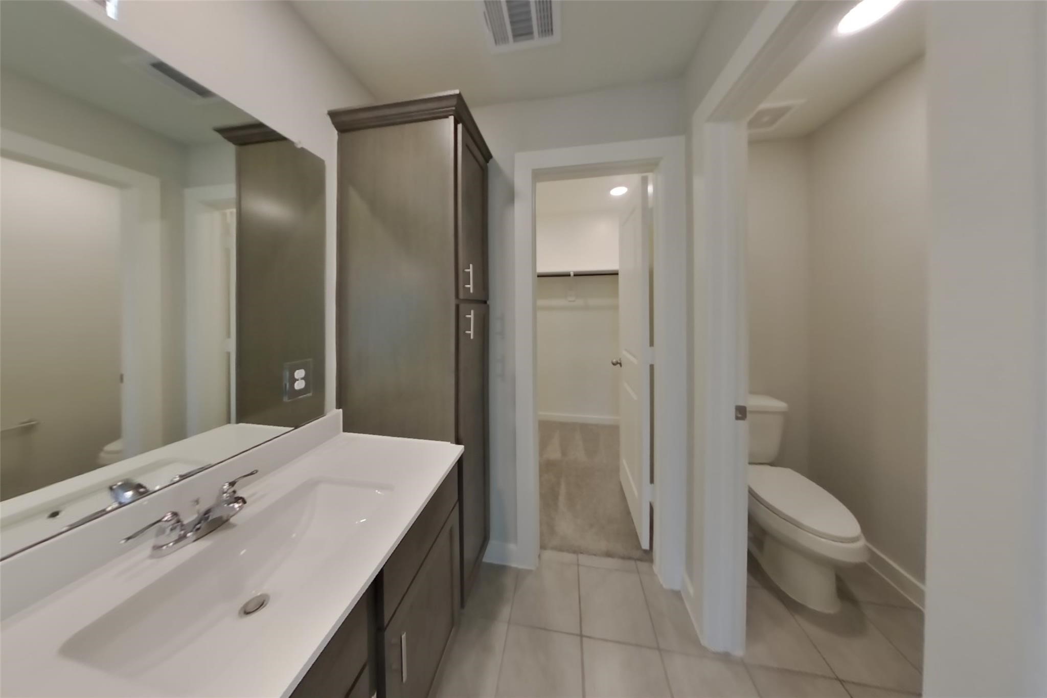 9835 Willow Creek Commerce, #524, Tomball, TX 77375