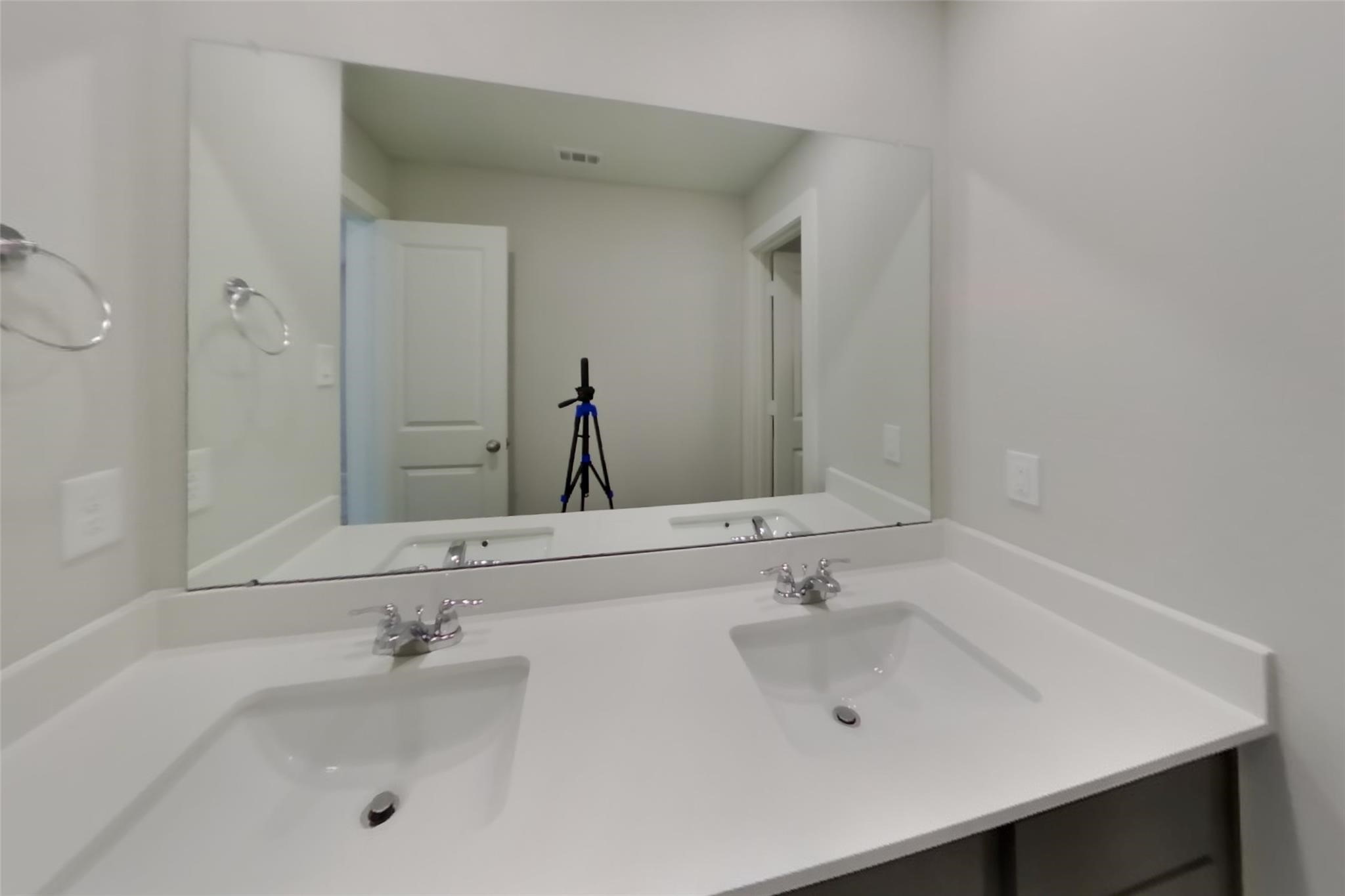 9835 Willow Creek Commerce, #524, Tomball, TX 77375
