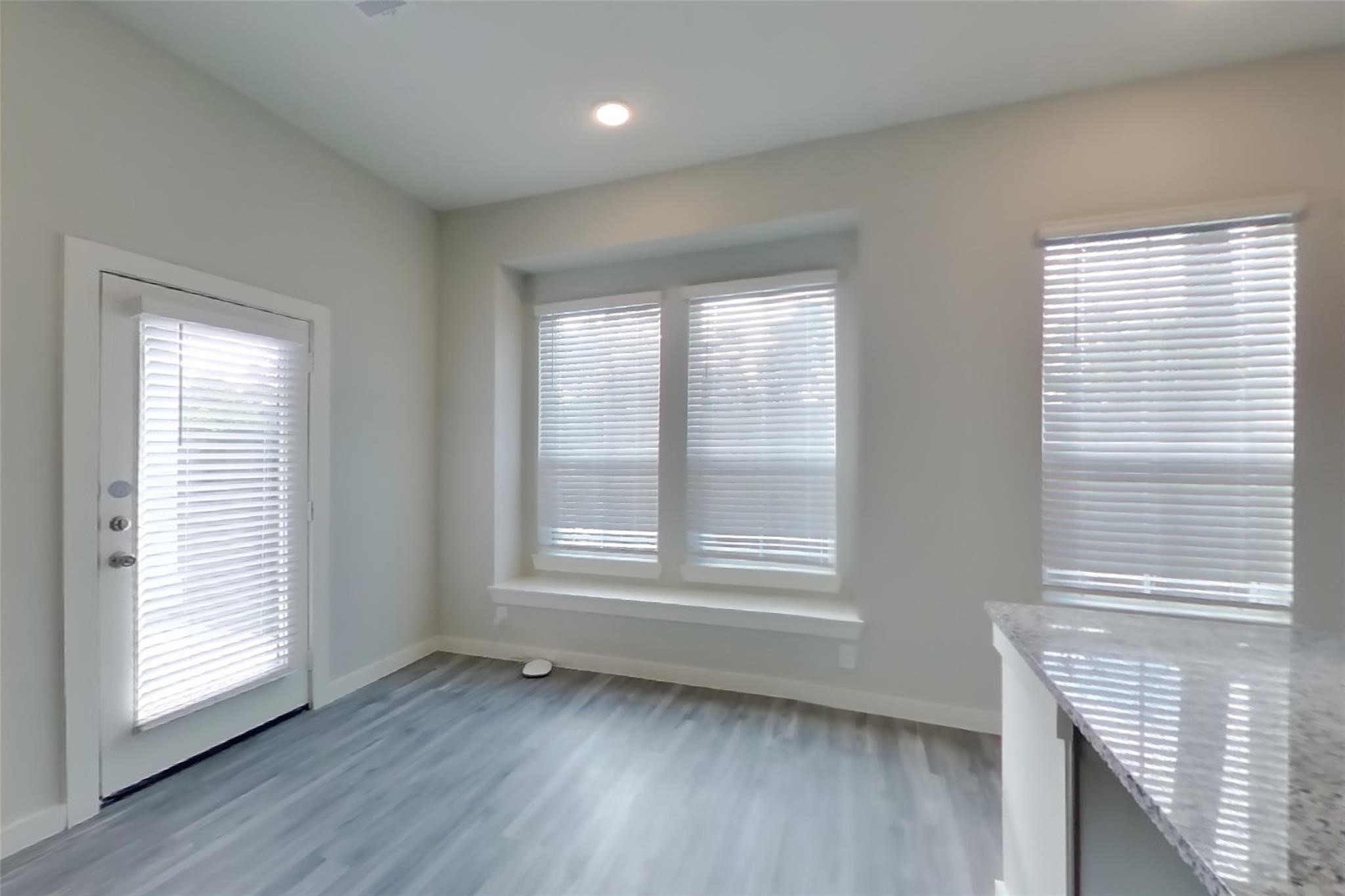 9835 Willow Creek Commerce, #524, Tomball, TX 77375