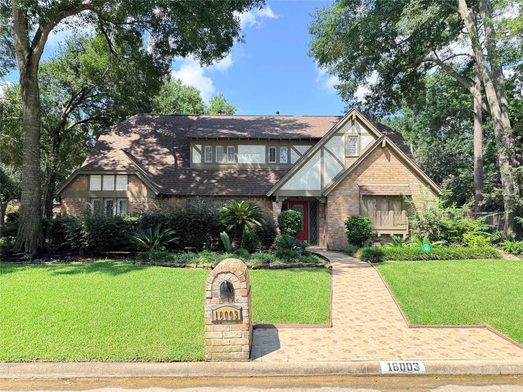 16003 Algrave Lane. 3,966 Sq Ft, 4 bed 3.1 Bath, with pool, spa, and generator. 16003 Algrave Lane. 3,966 Sq Ft, 4 bed 3.1 Bath, with pool, spa, and generator.