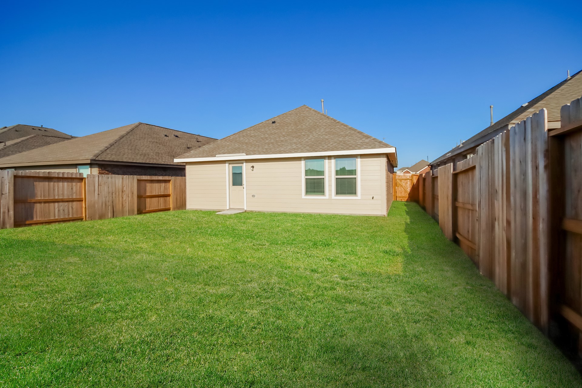 18438 Running Shadow Court, Hockley, TX 77447