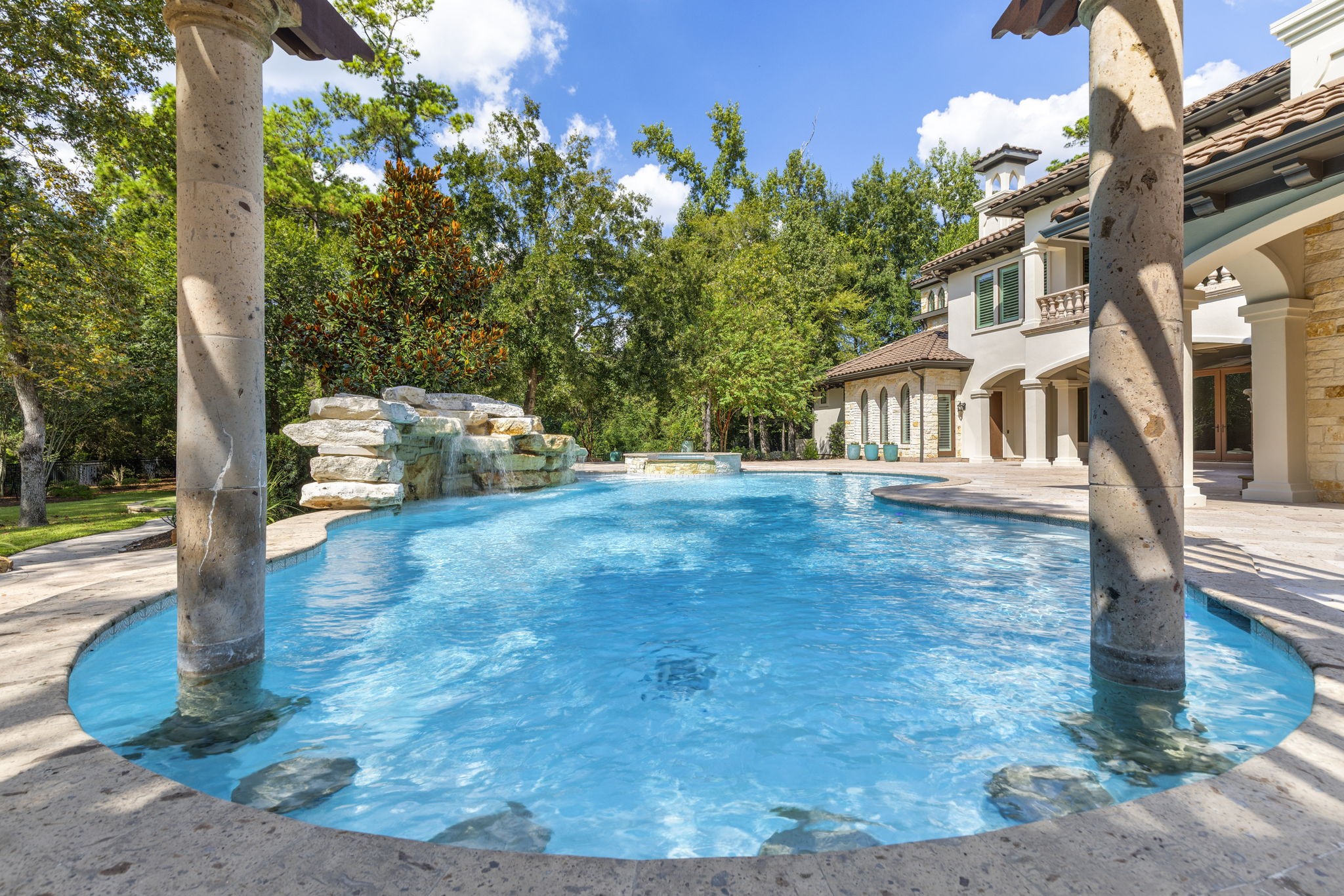 15 Estancia Place, Spring, TX 77389