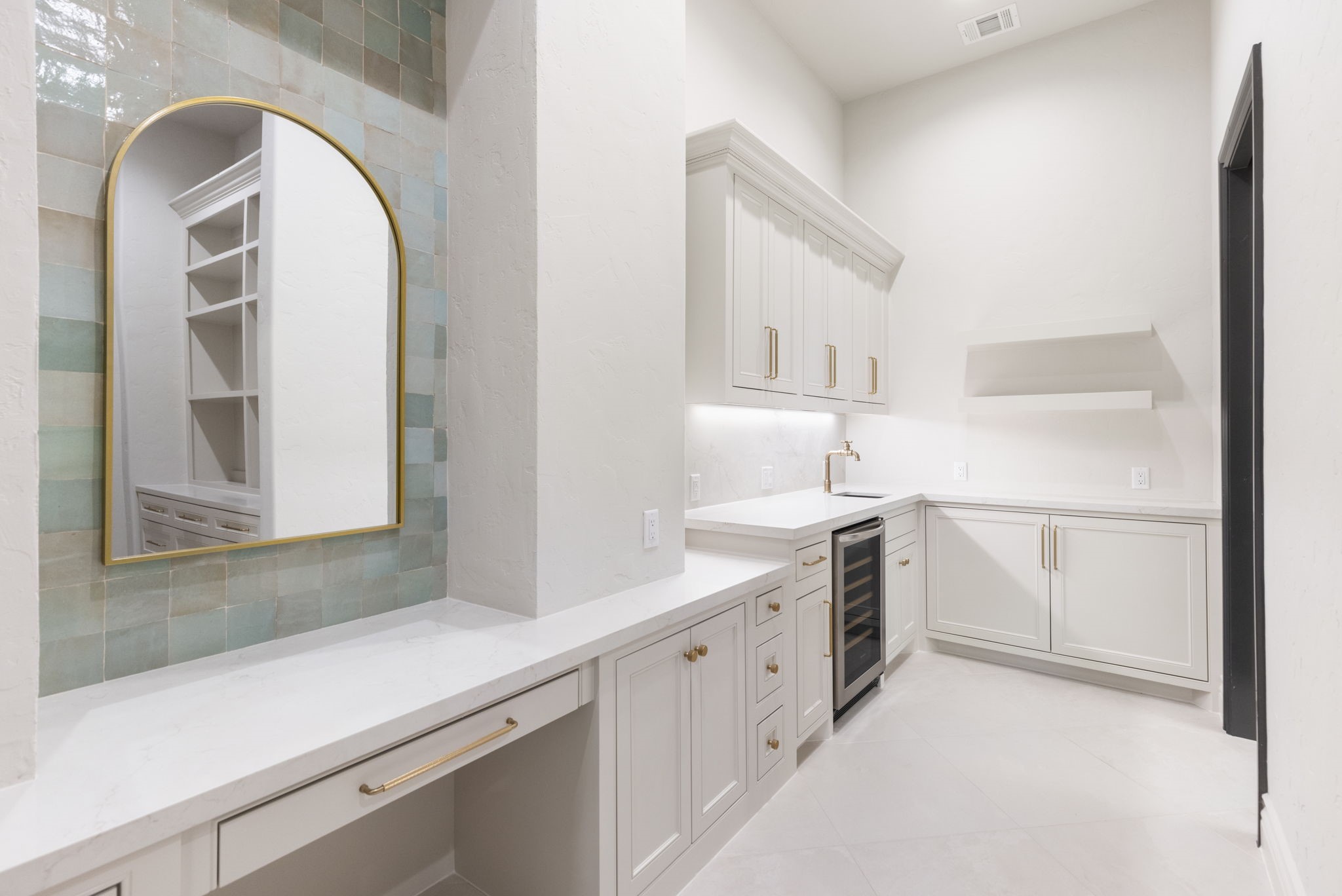 15 Estancia Place, Spring, TX 77389