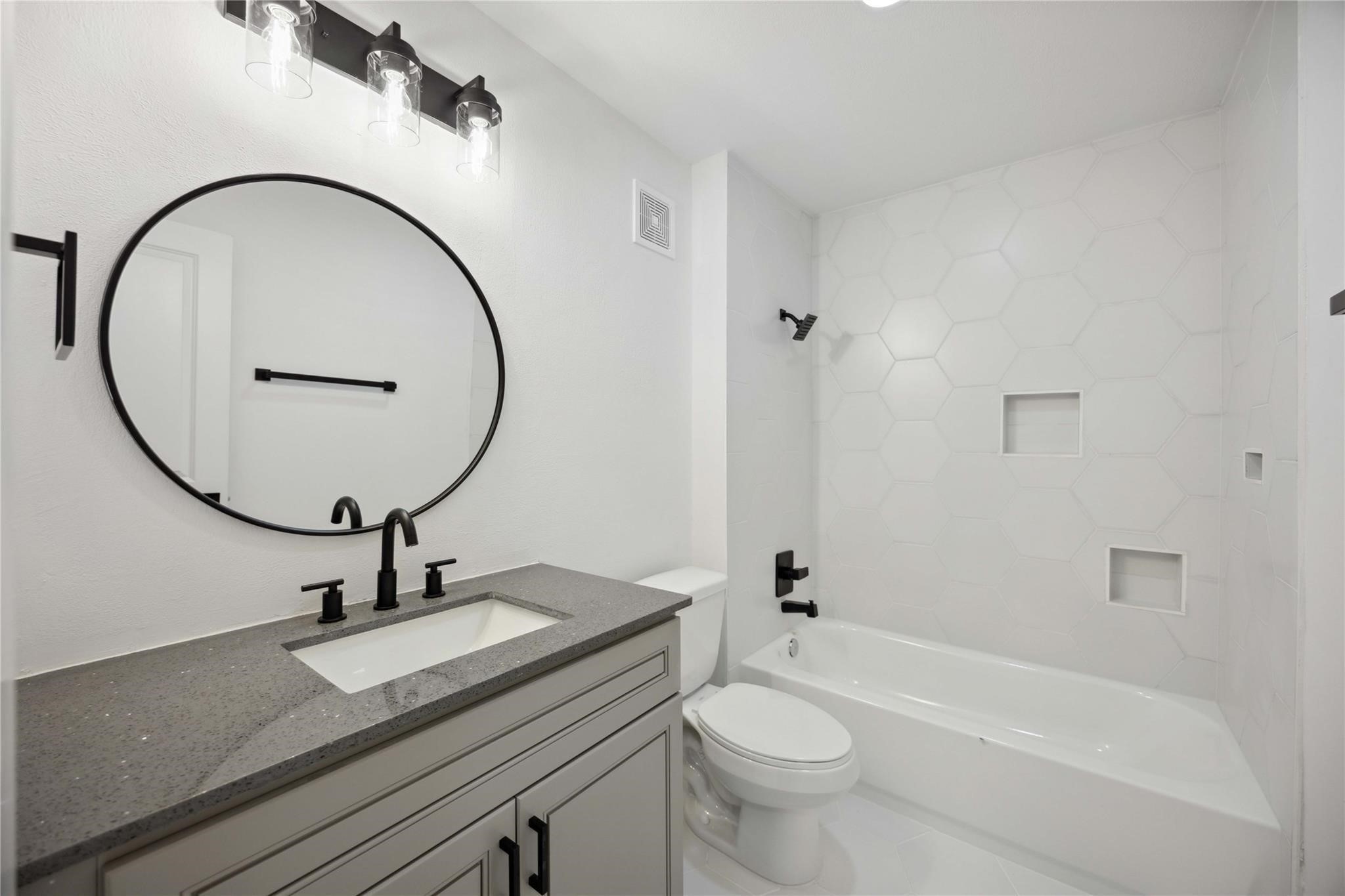 9443 Radio Road, #A-B, Houston, TX 77075