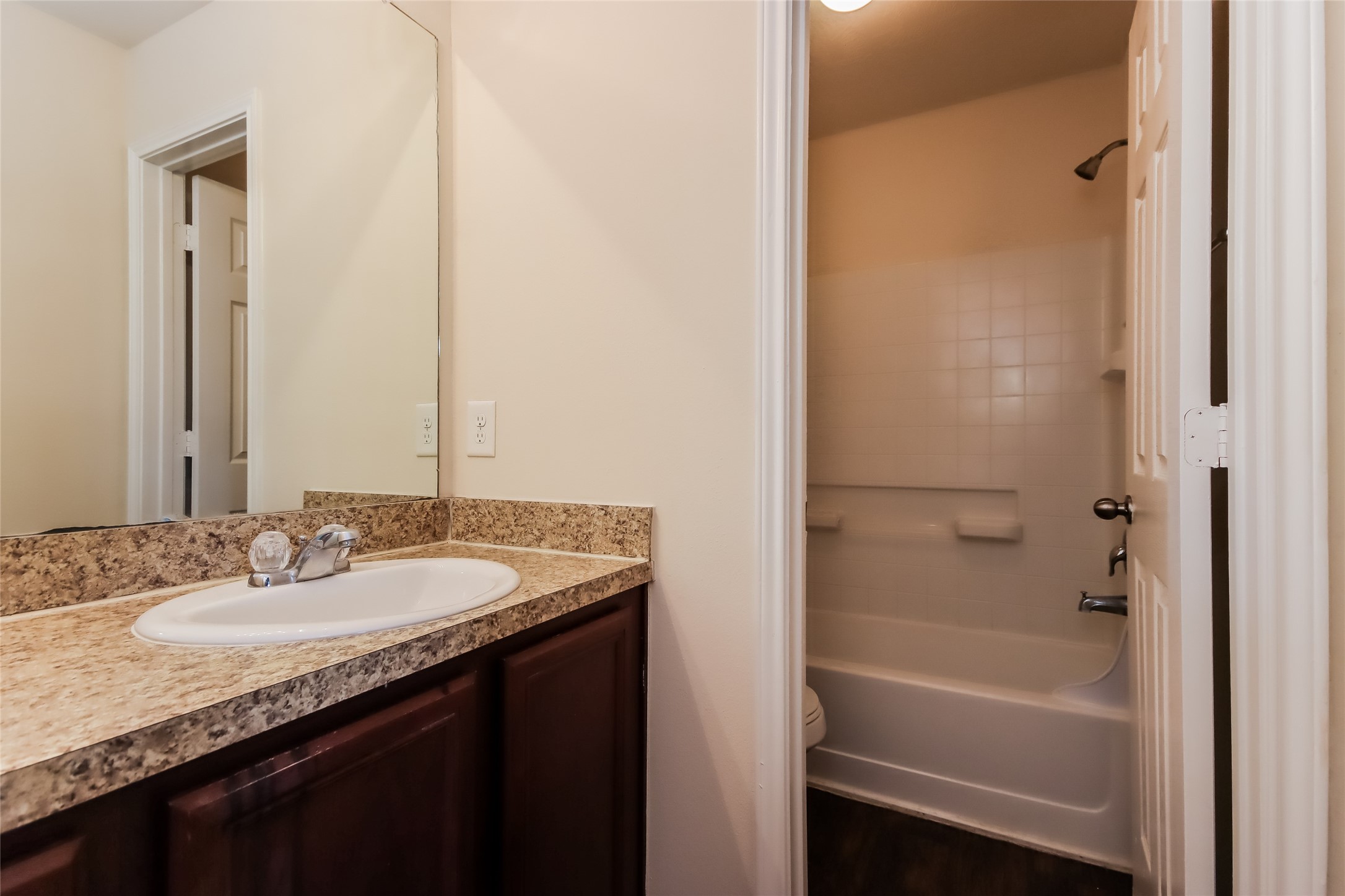 Photos may be representative of the floor plan and not the exact home. Finishes, layout, and features of the actual property for lease may vary.