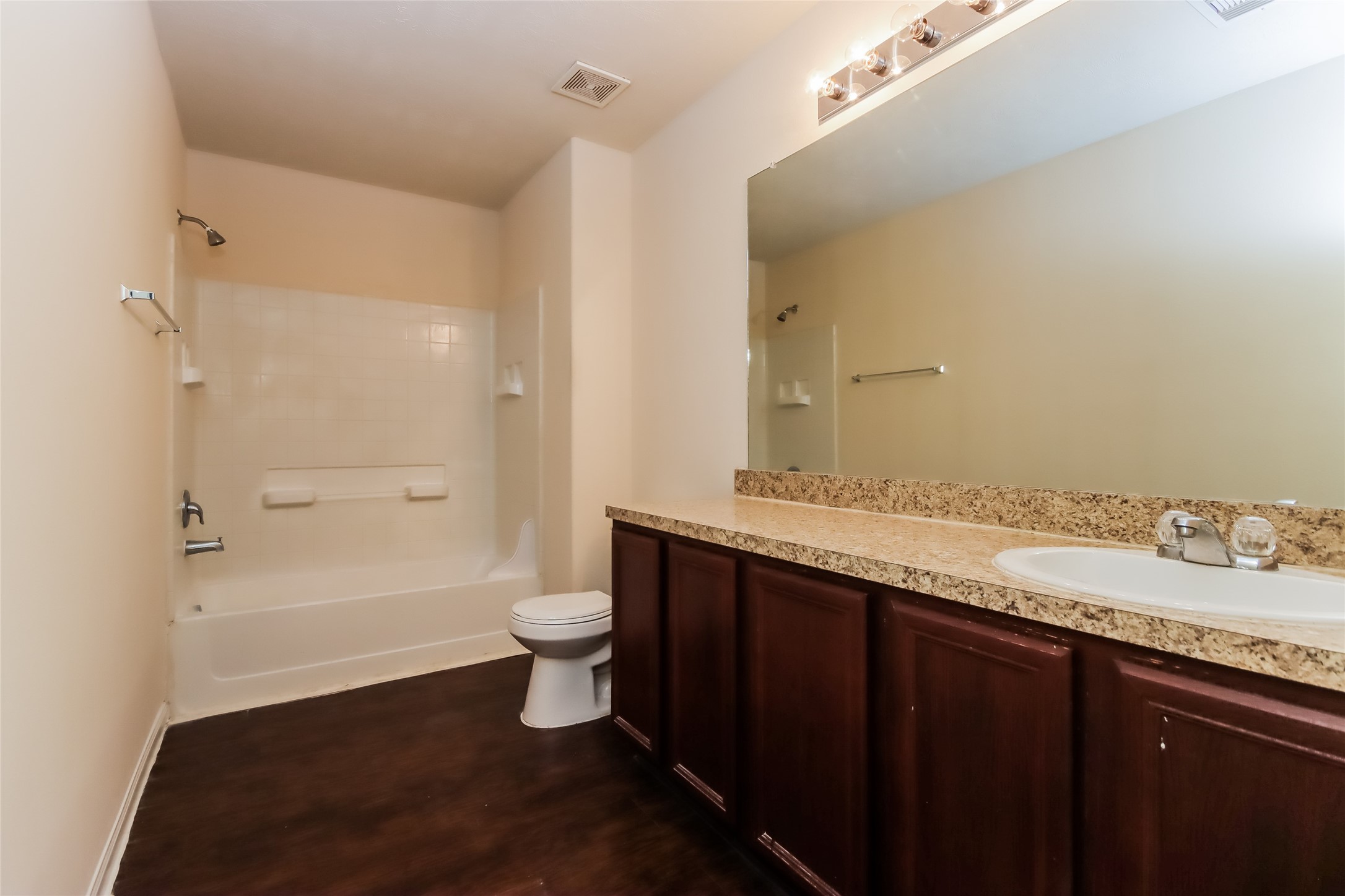 Photos may be representative of the floor plan and not the exact home. Finishes, layout, and features of the actual property for lease may vary.