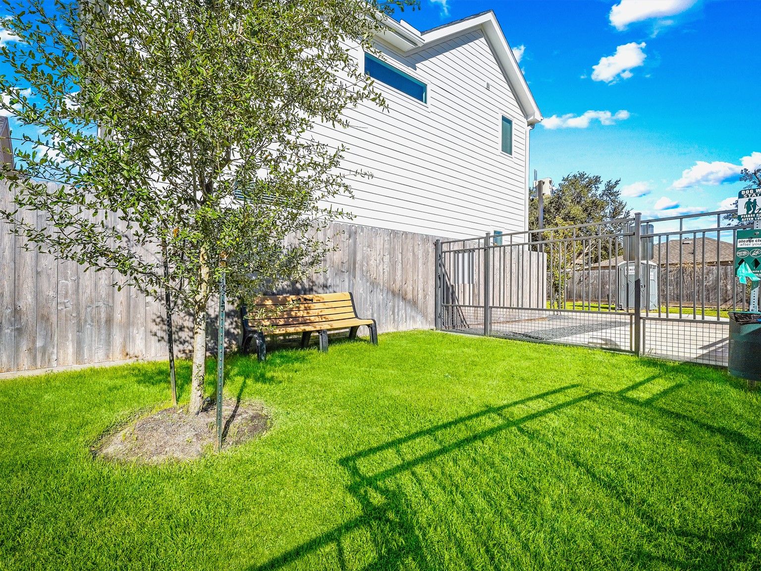 1013 Erin Street, #V, Houston, TX 77009