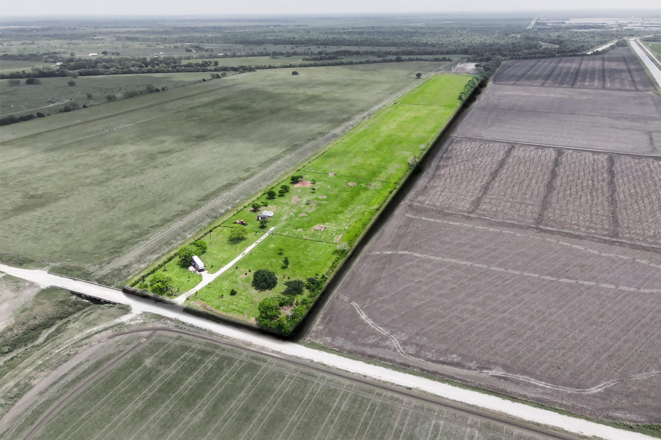 8007 County Road 170, Alvin, TX 77511