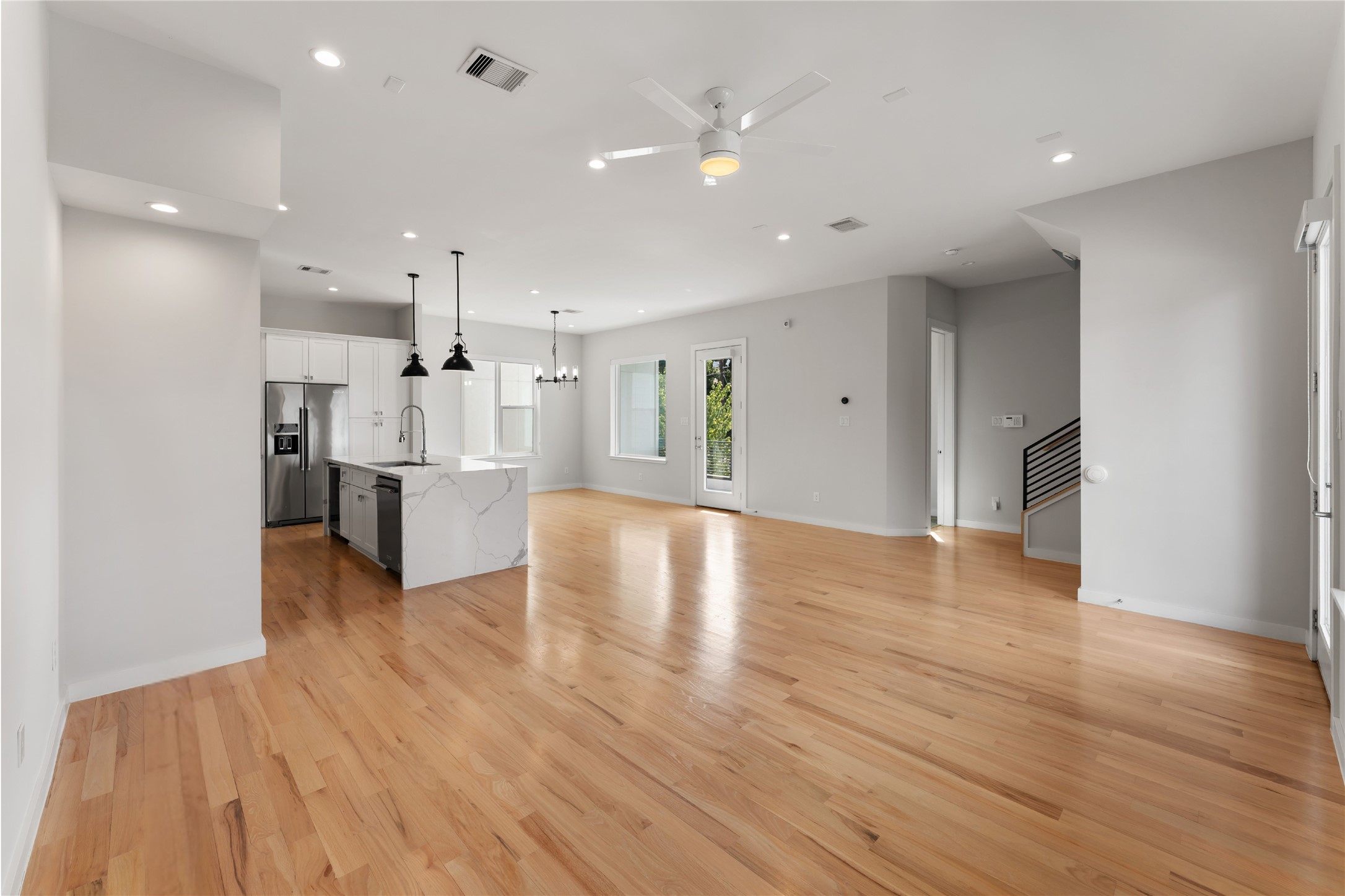1504 Sabine Street, Houston, TX 77007