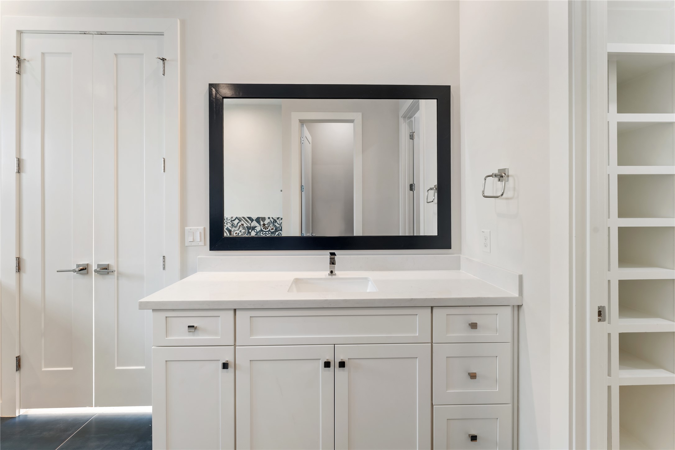1504 Sabine Street, Houston, TX 77007