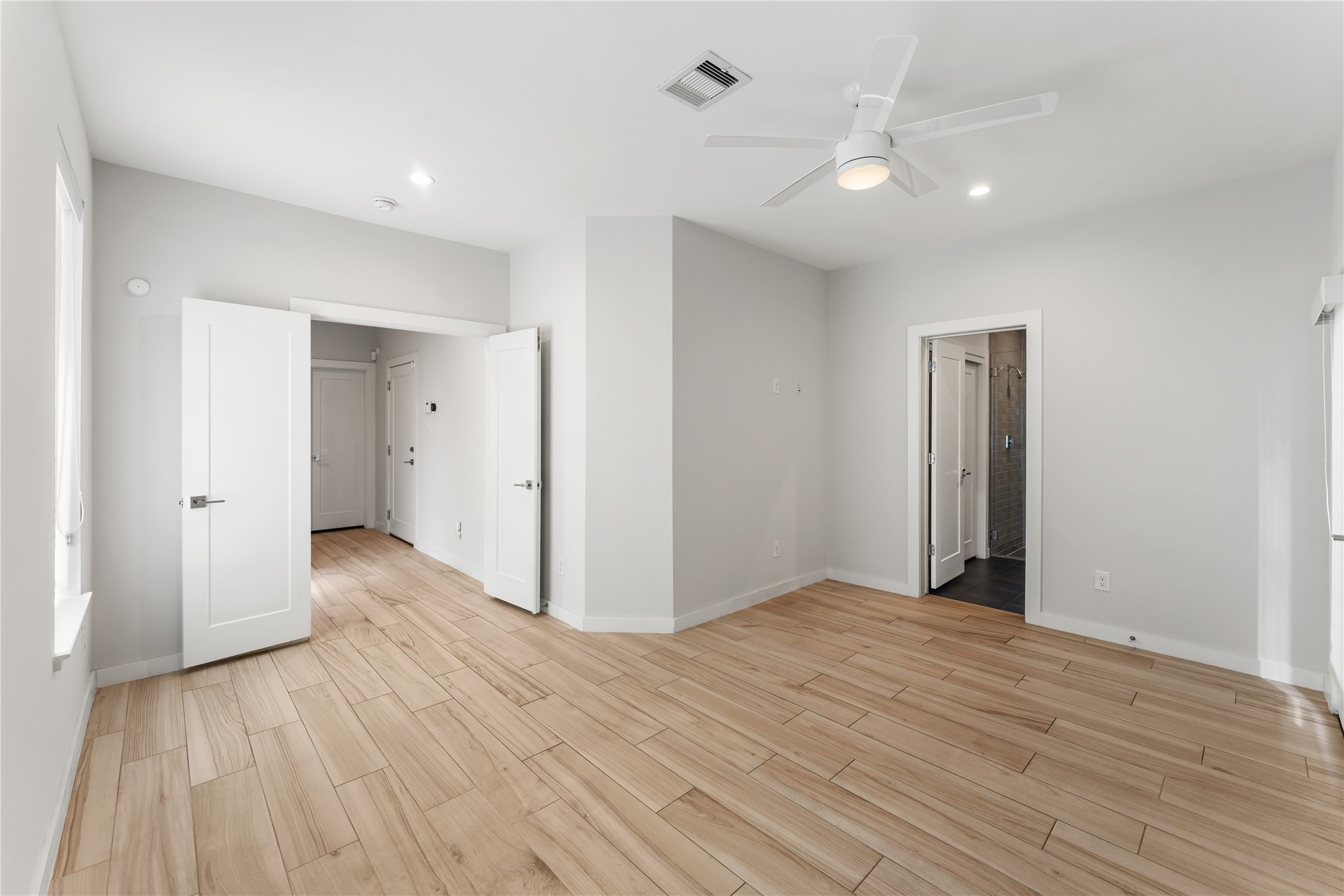 1504 Sabine Street, Houston, TX 77007