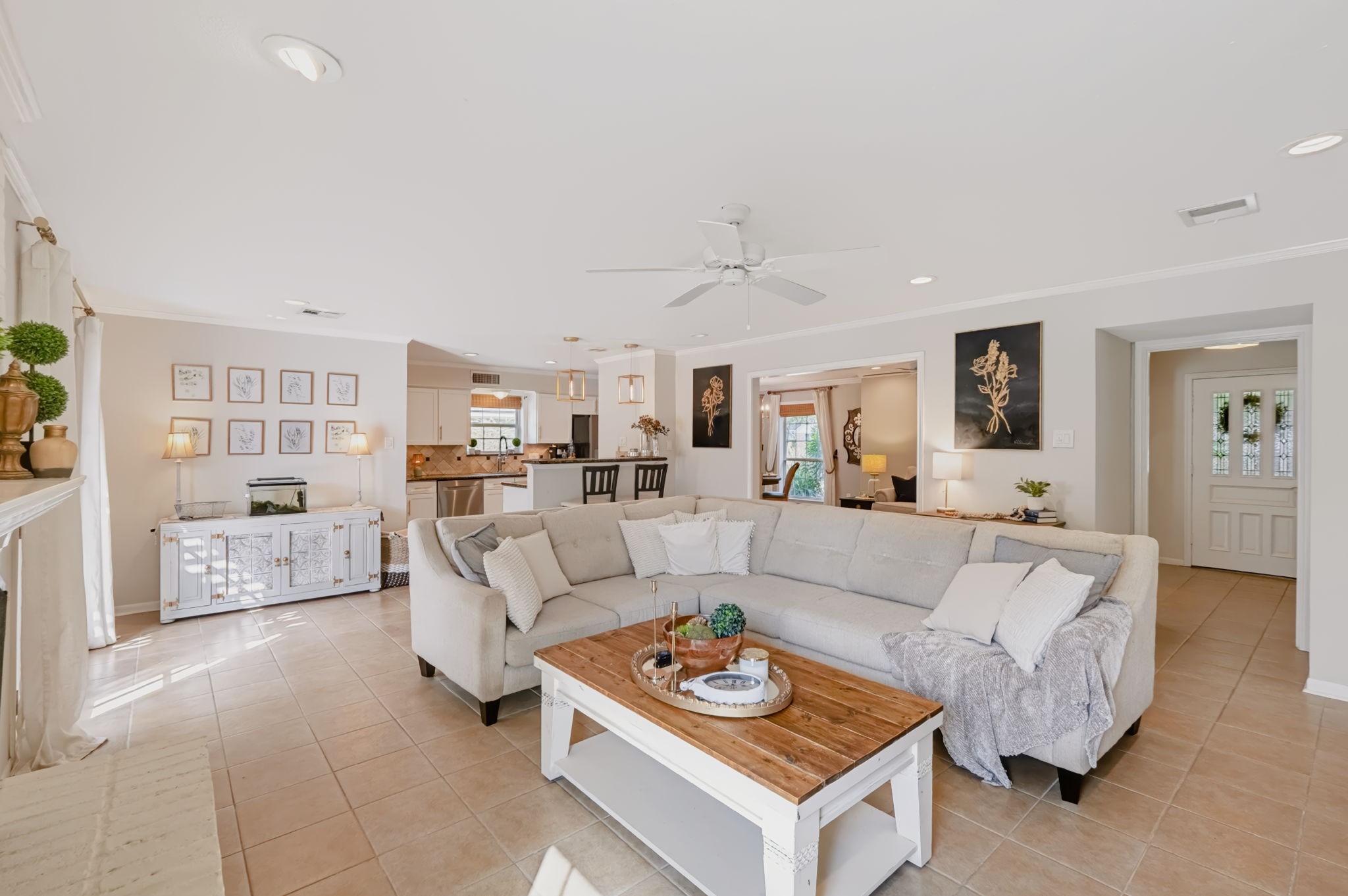 Open living space designed for comfortable everyday living and entertaining. Open living space designed for comfortable everyday living and entertaining.