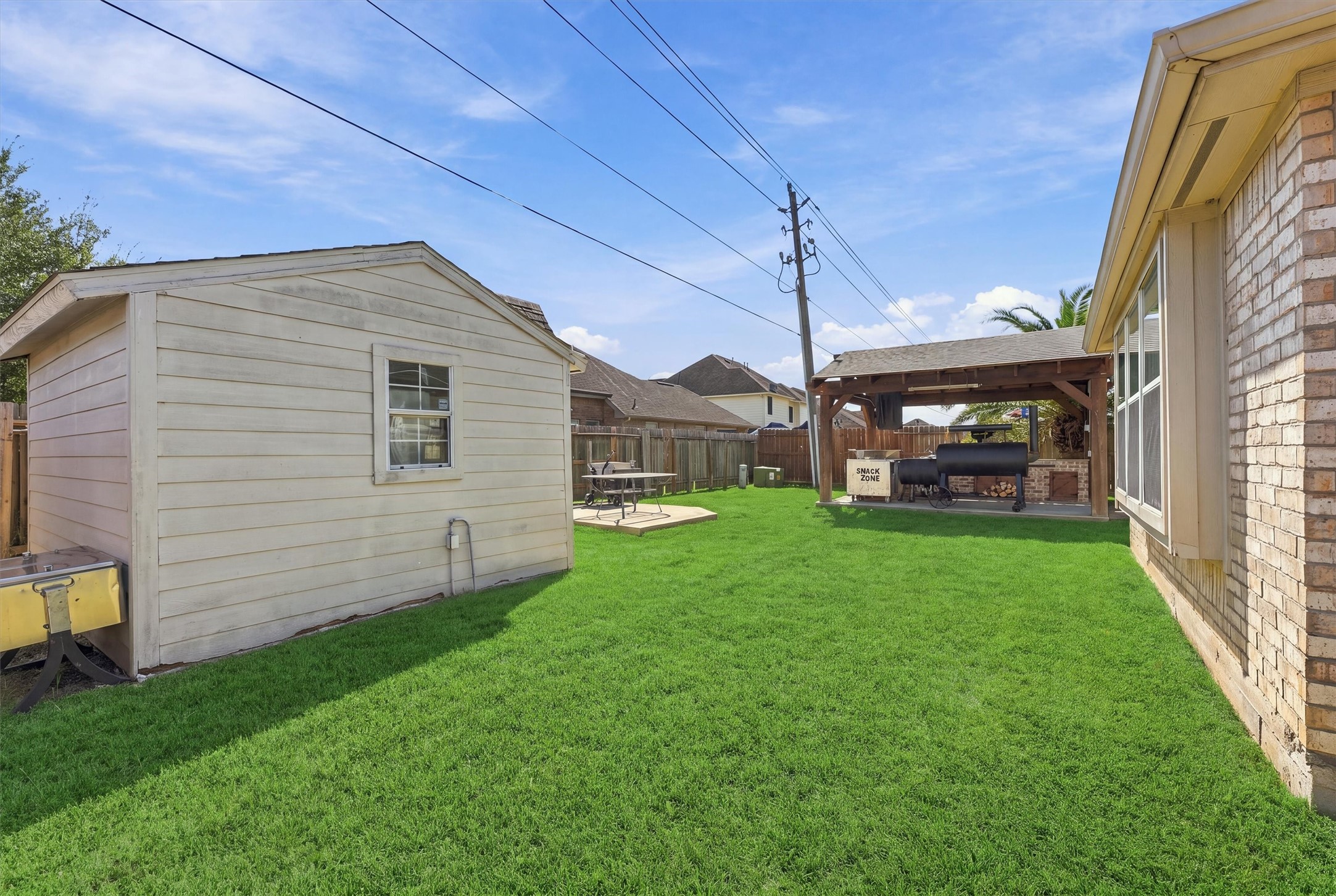 9510 Paintbrush Ledge Lane, Pearland, TX 77089